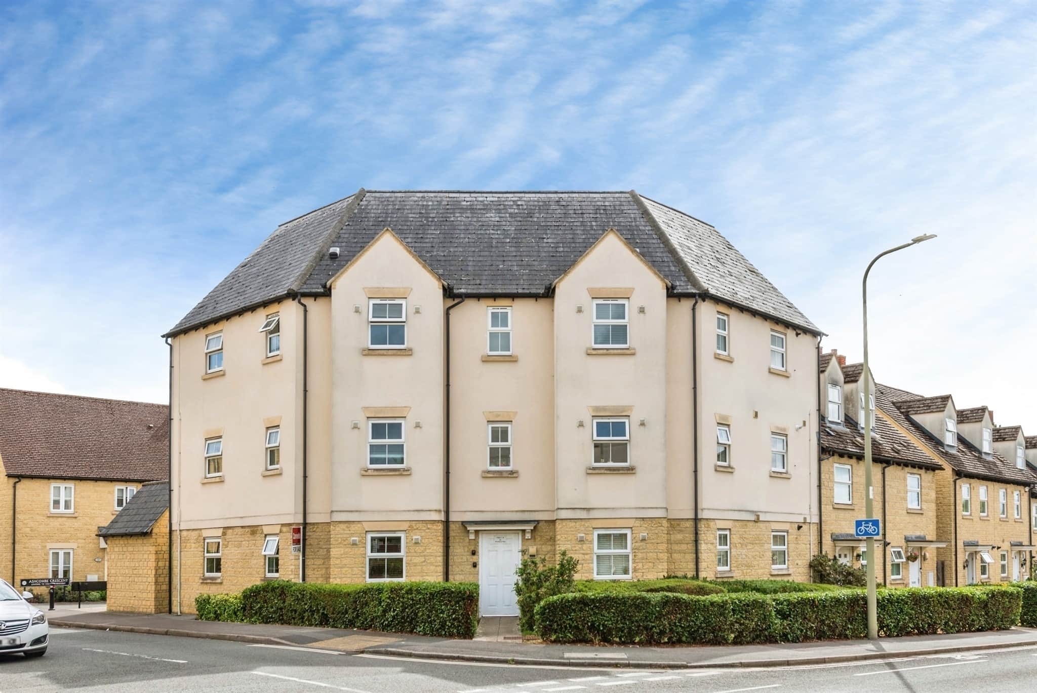 Property at Woodford Way, Witney