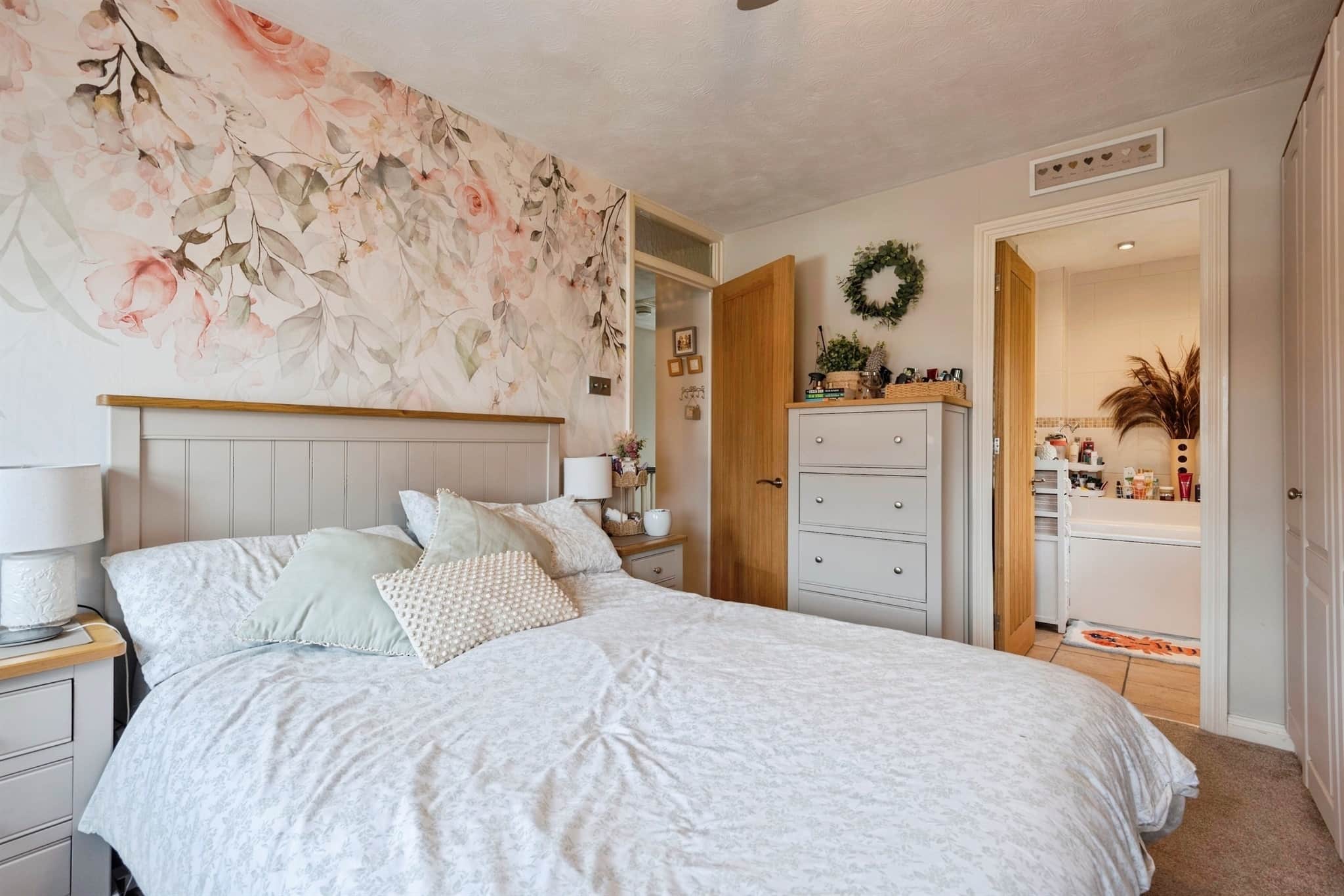 Property at Besford Close, Luton