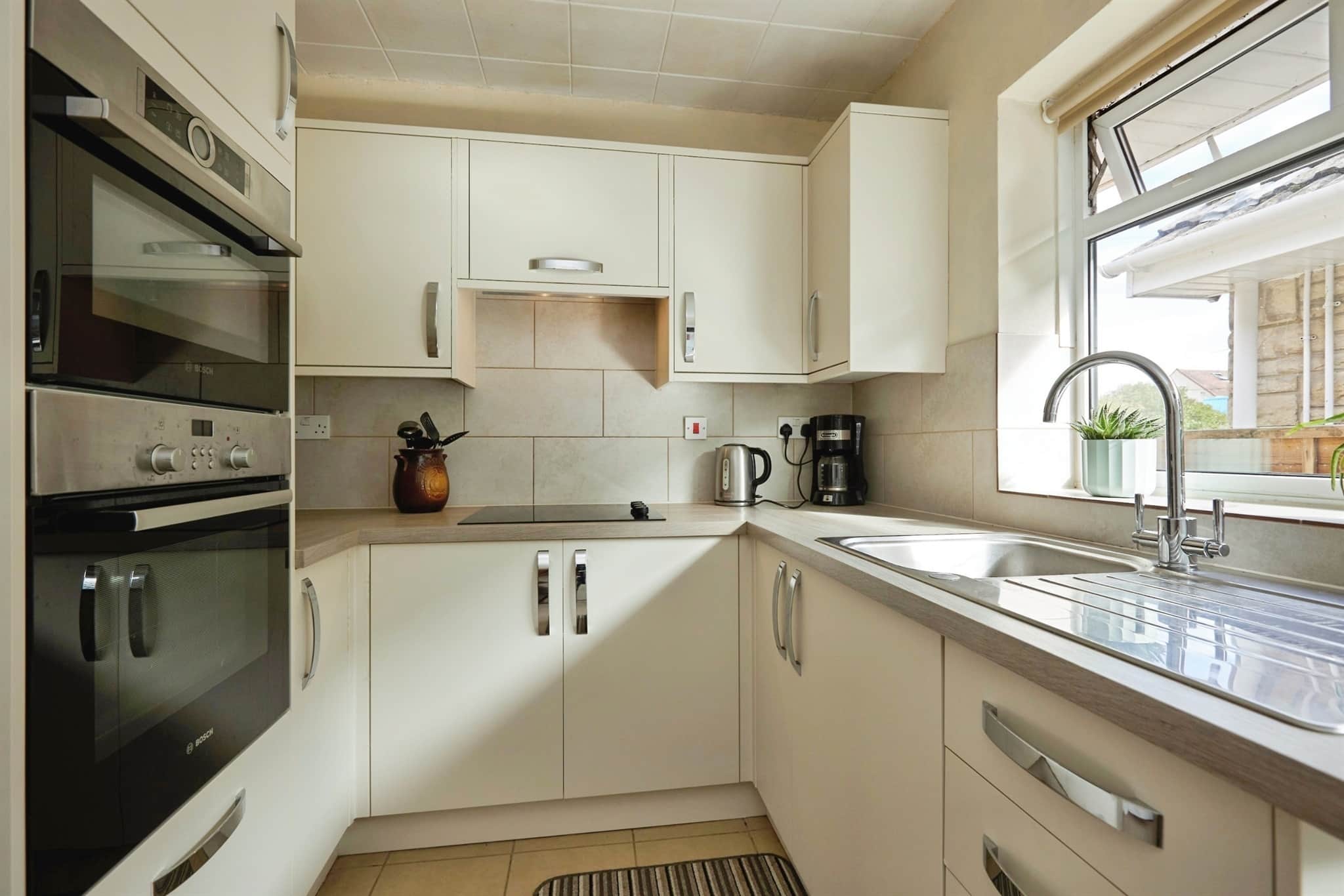 Property at Saxon Mead Close, Gillingham