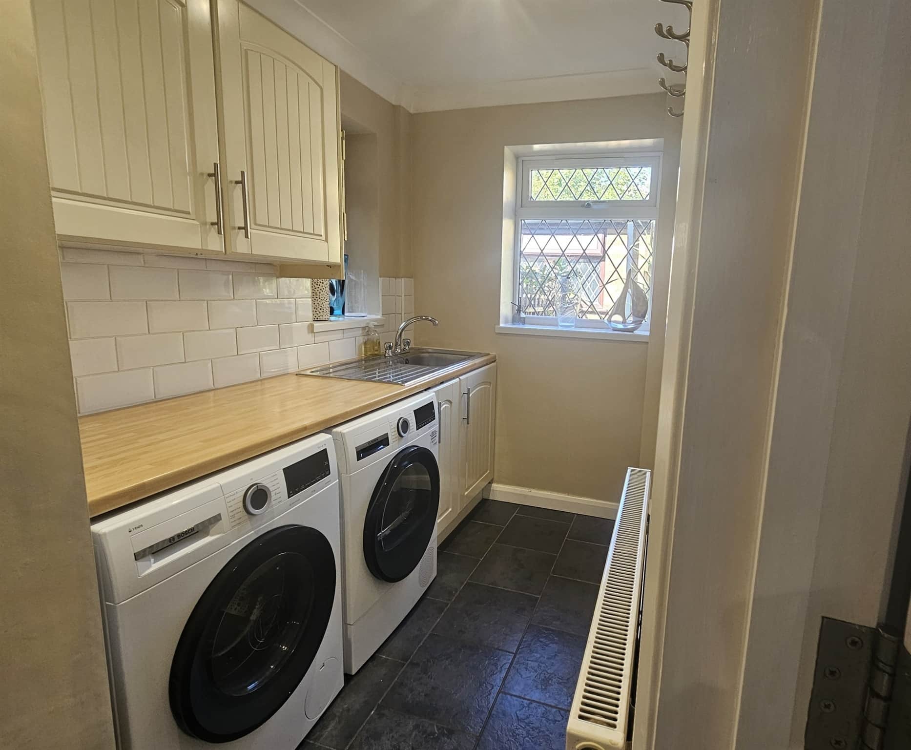 Property at Sutherland Avenue, Yate, Bristol