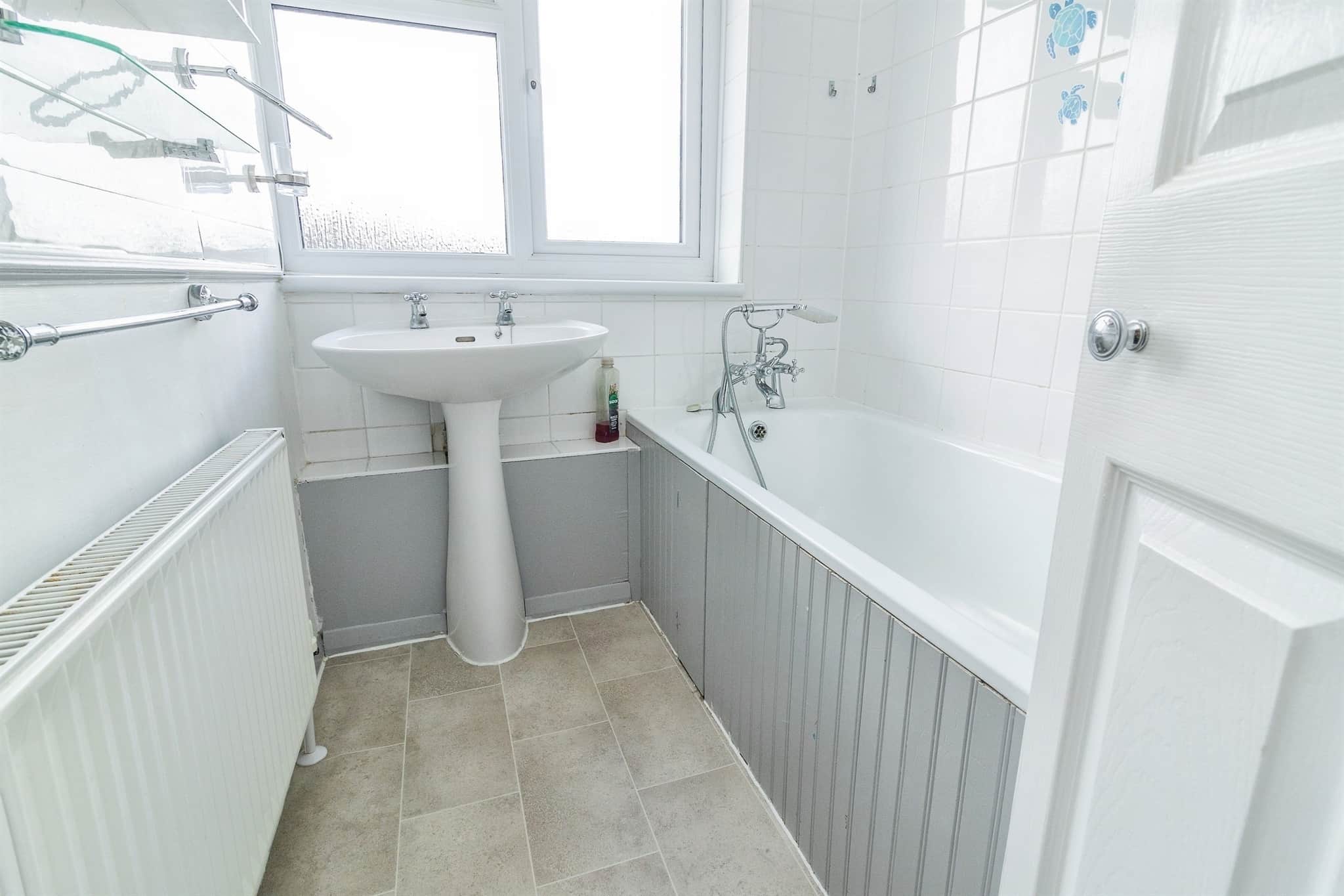 Property at Drayton Road, Luton