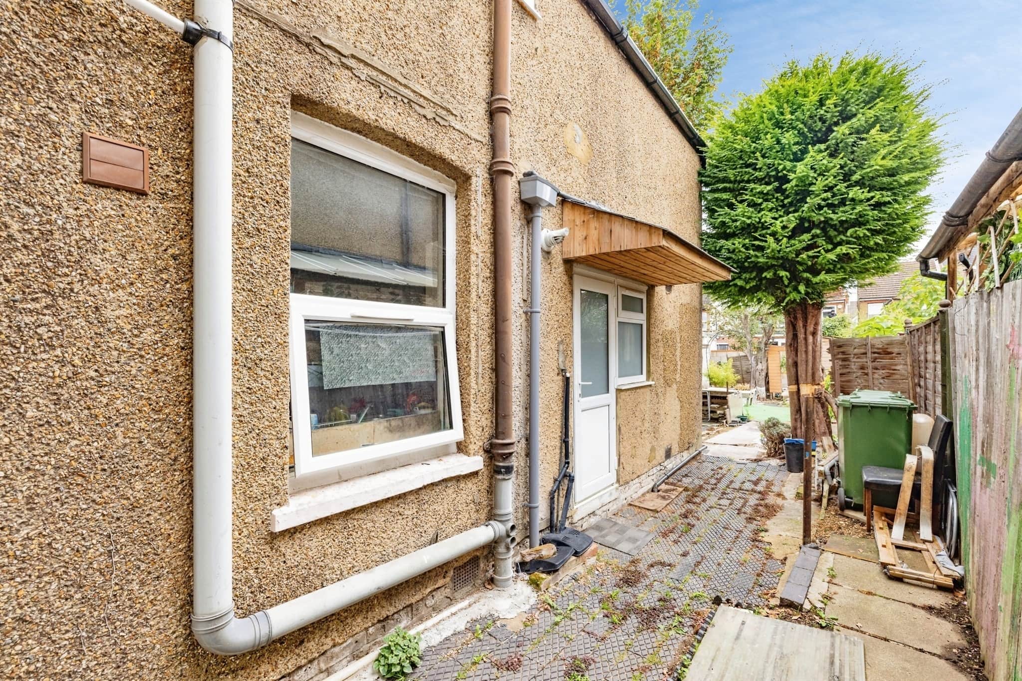 Property at Whippendell Road, Watford