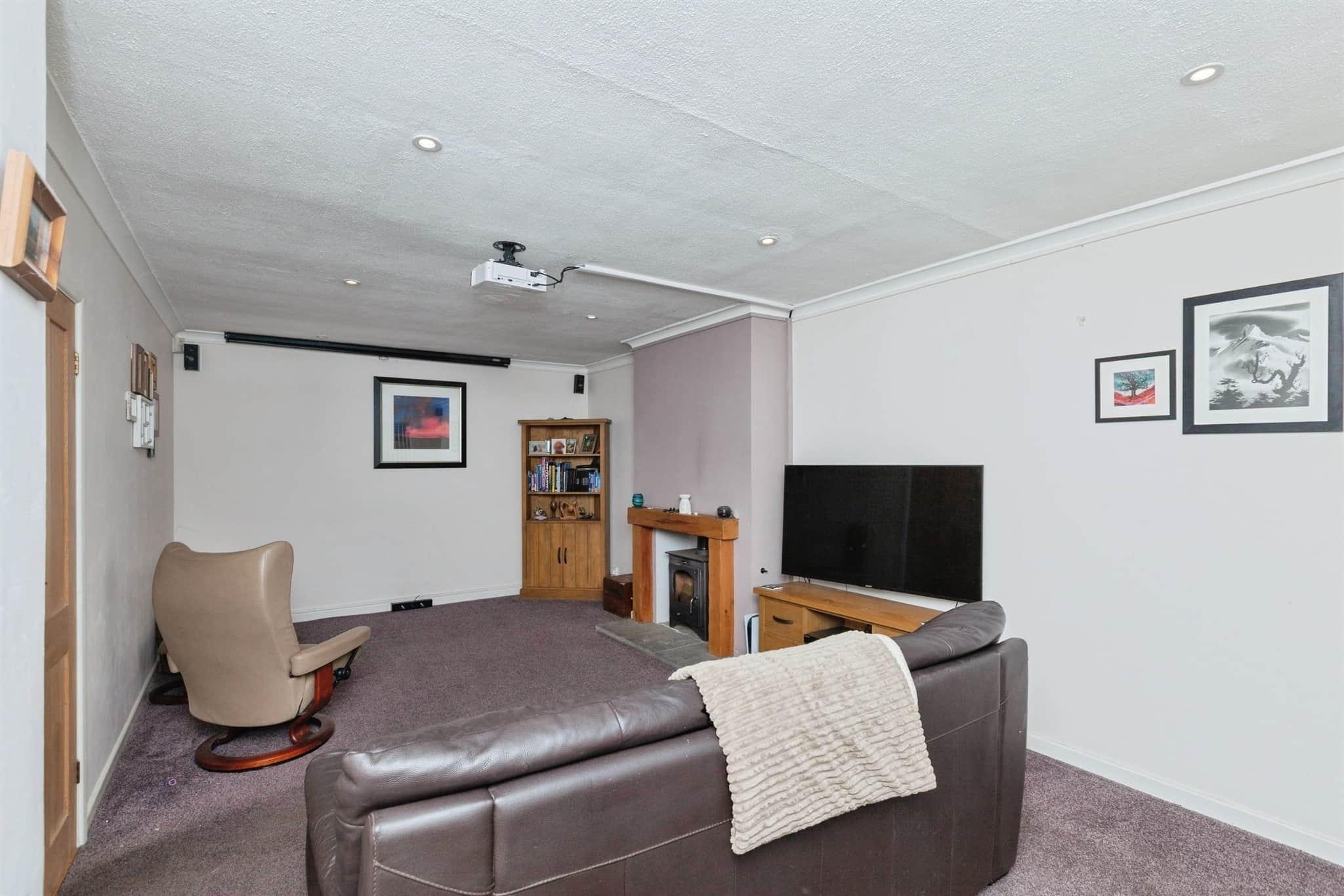 Property at Fosse Close, Sharnford, HINCKLEY