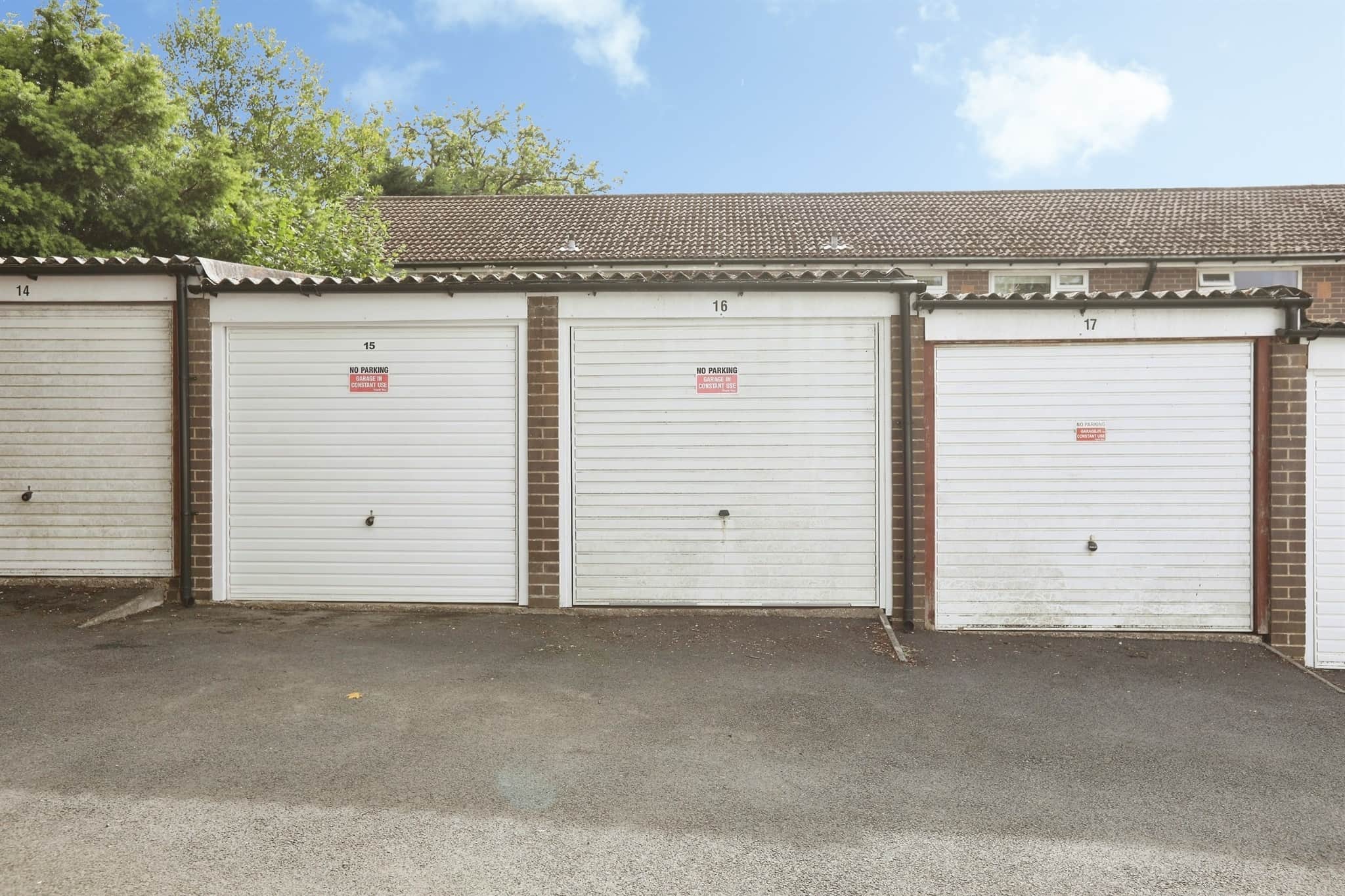 Property at London Road, East Grinstead