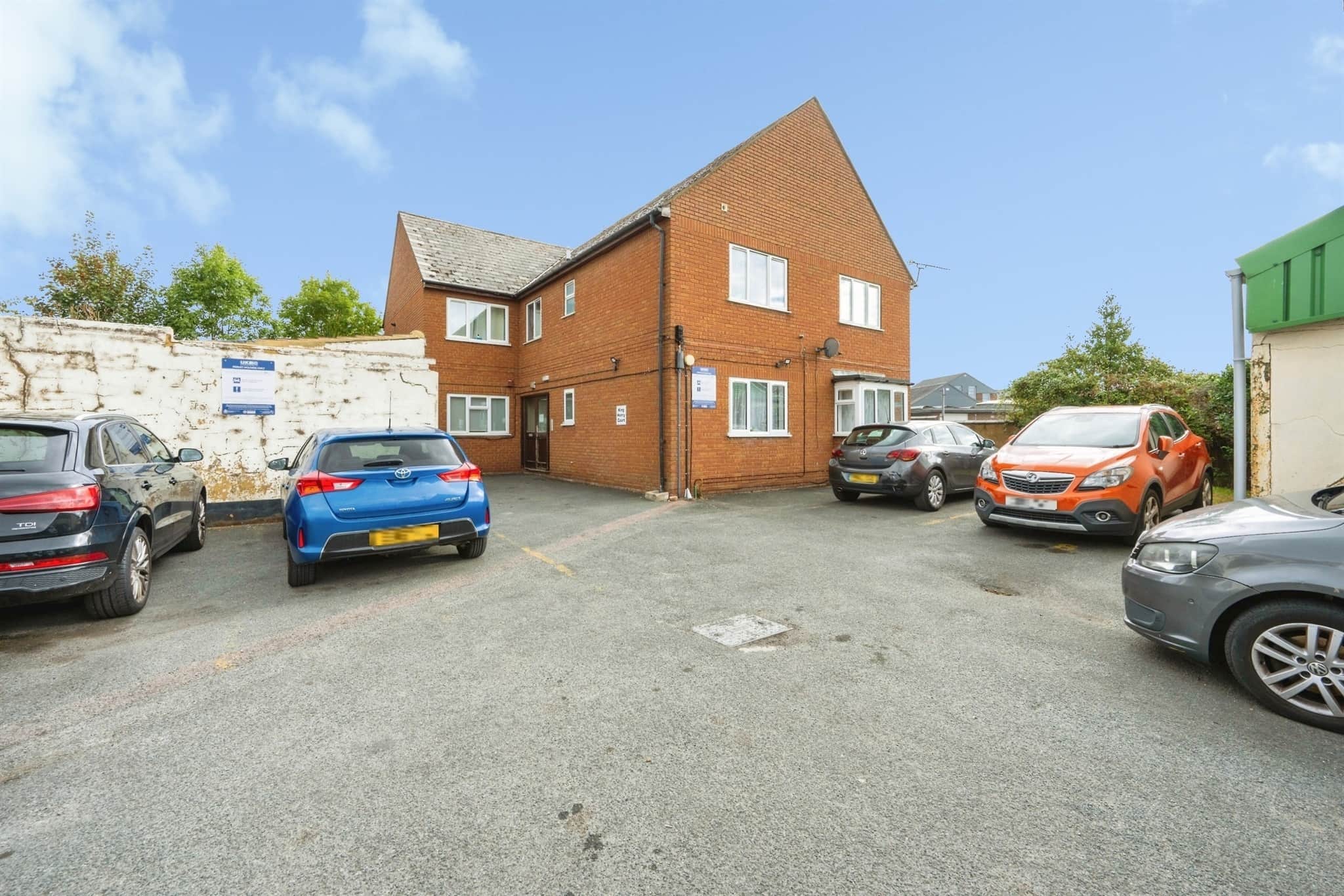Property at Tudor Road, Luton