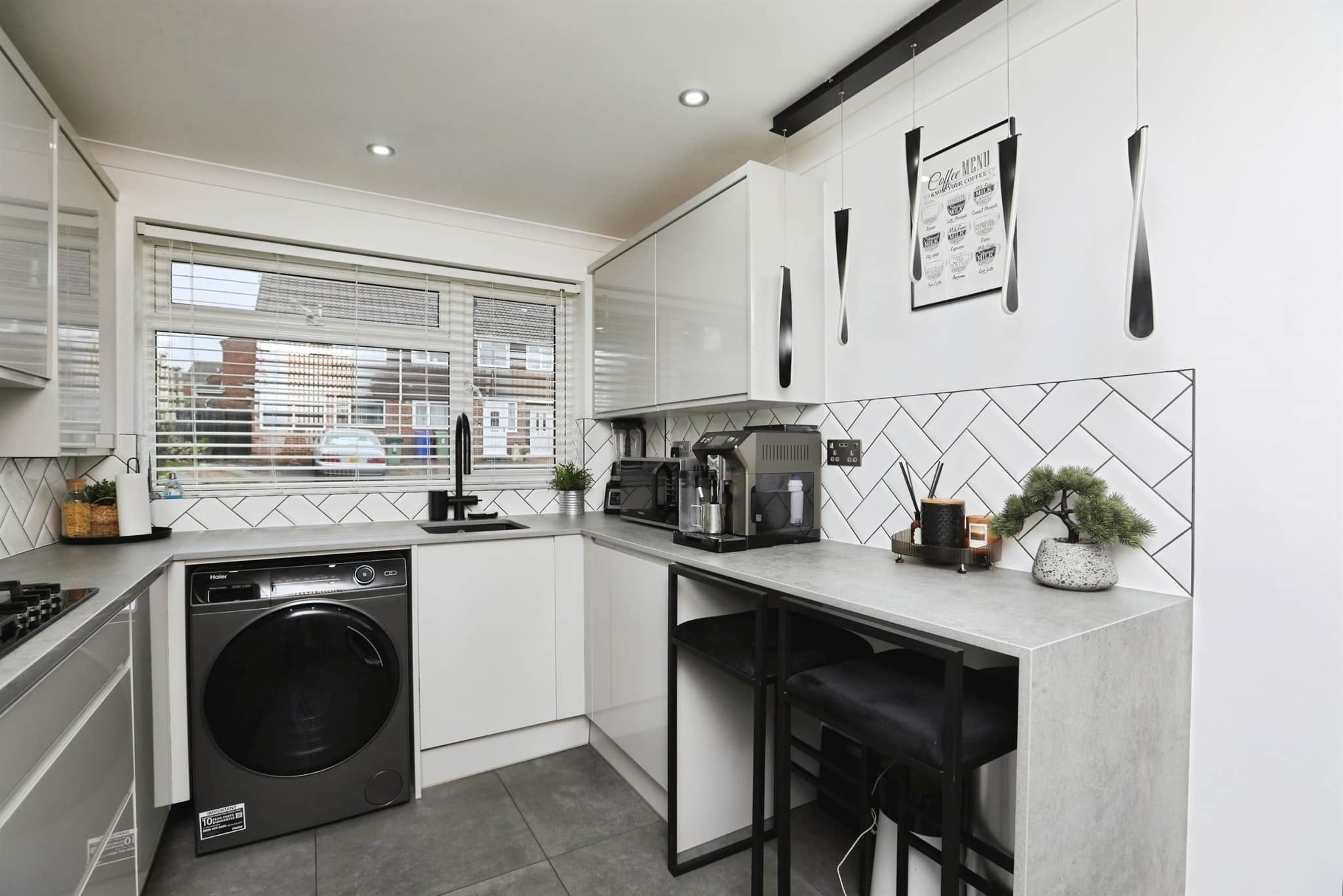Property at Walmer Gardens, Sittingbourne