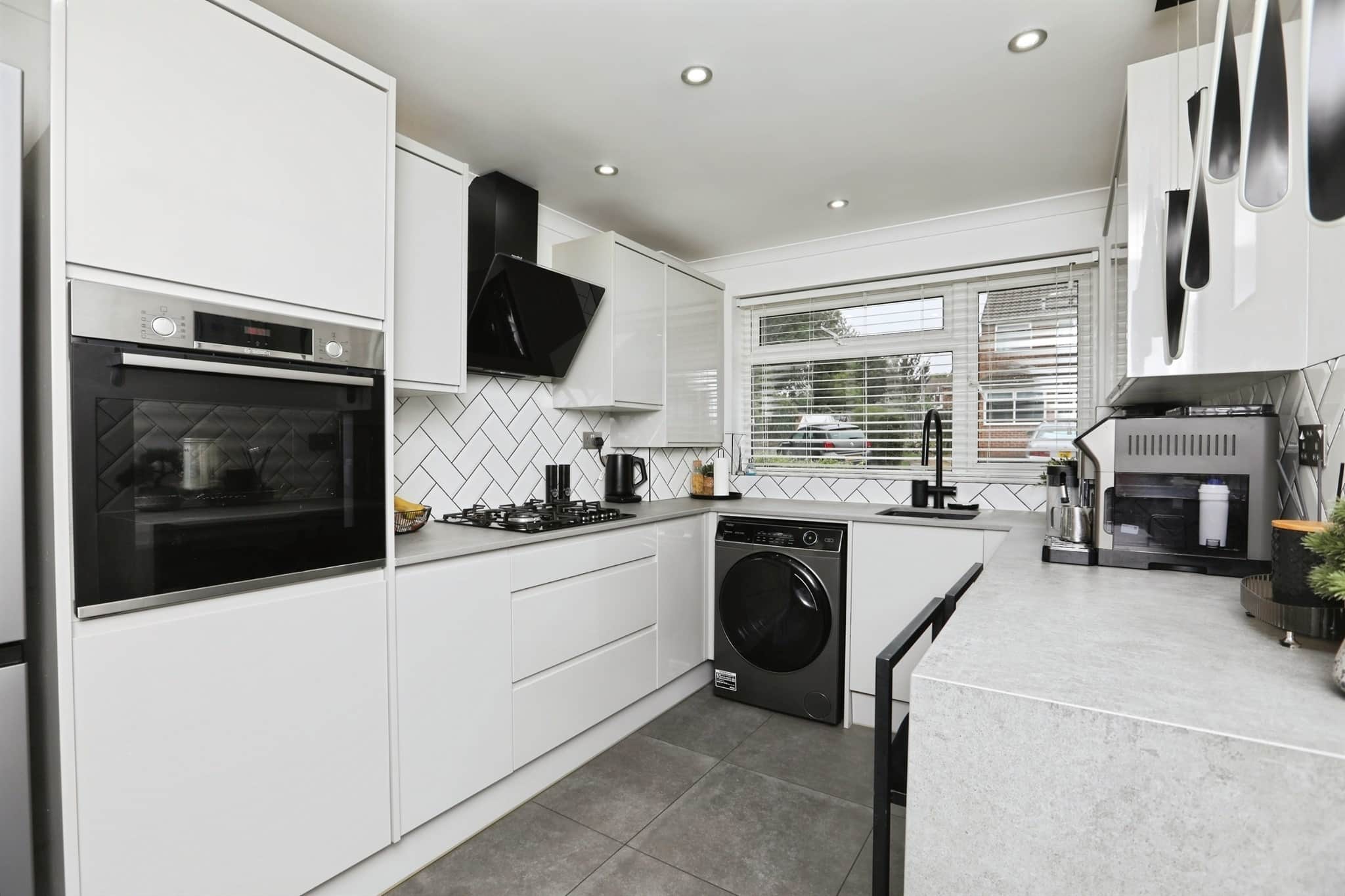 Property at Walmer Gardens, Sittingbourne