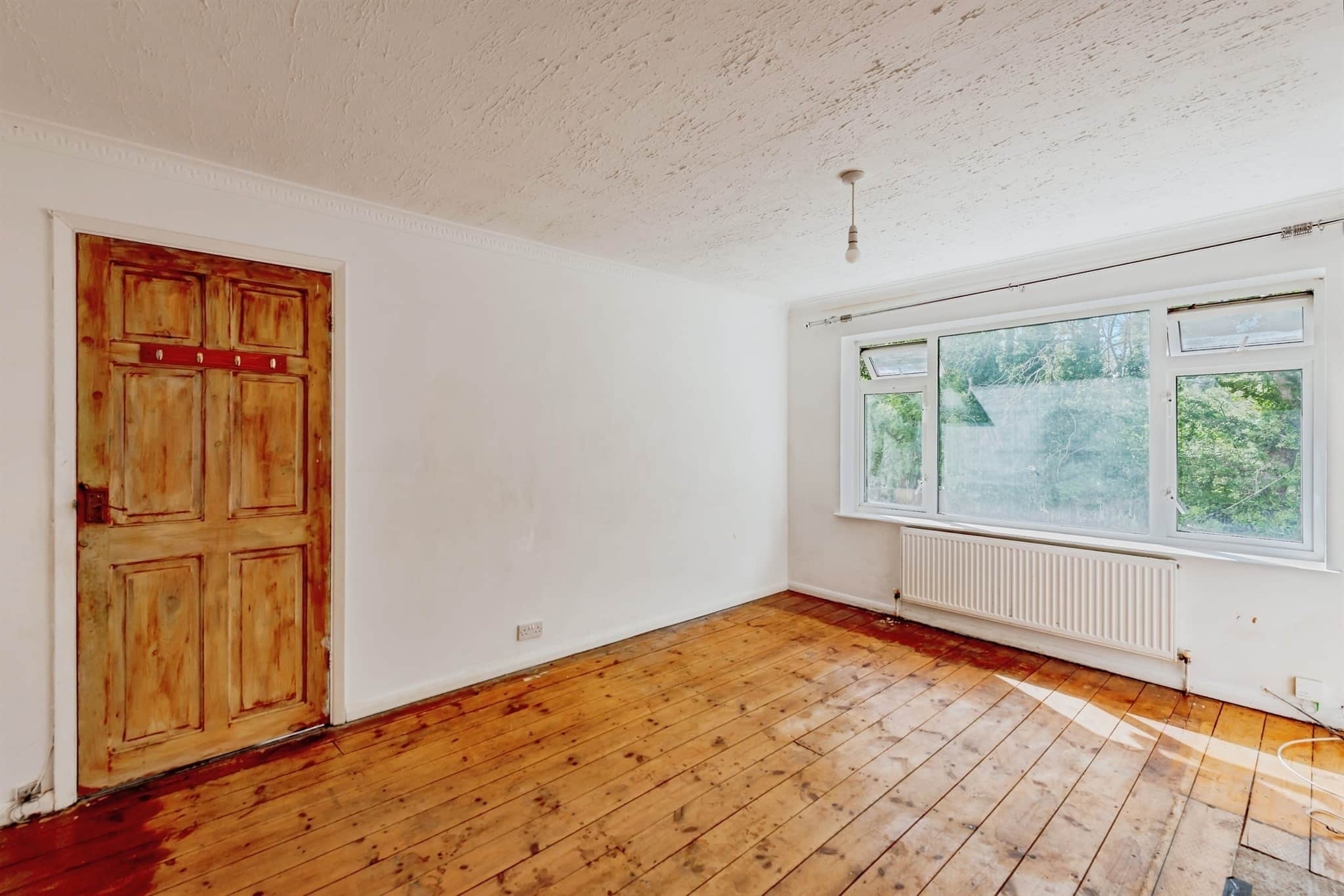 Property at Copsleigh Close, Salfords, Redhill