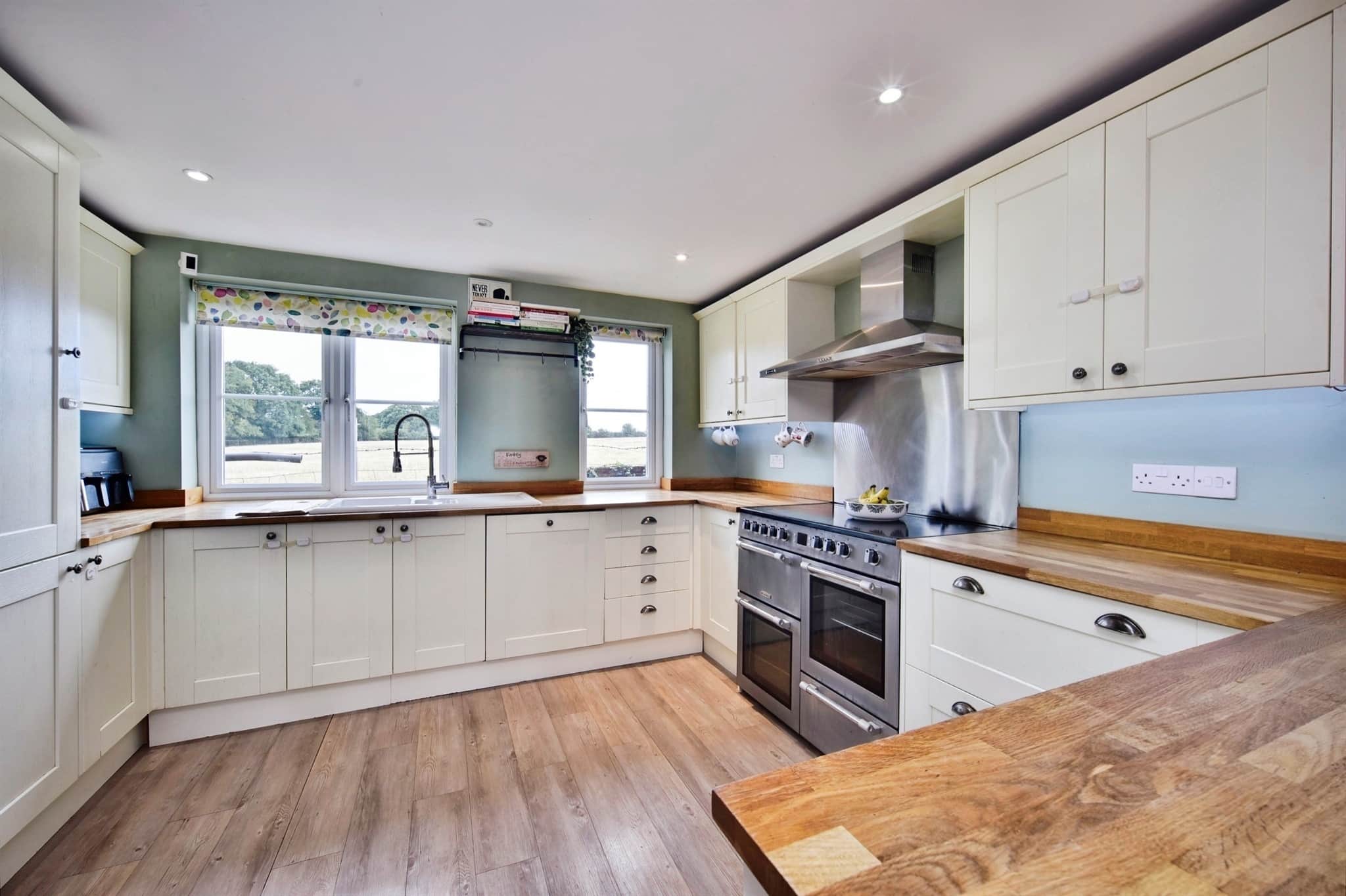 Property at Horlands Cottages, Marden, Tonbridge