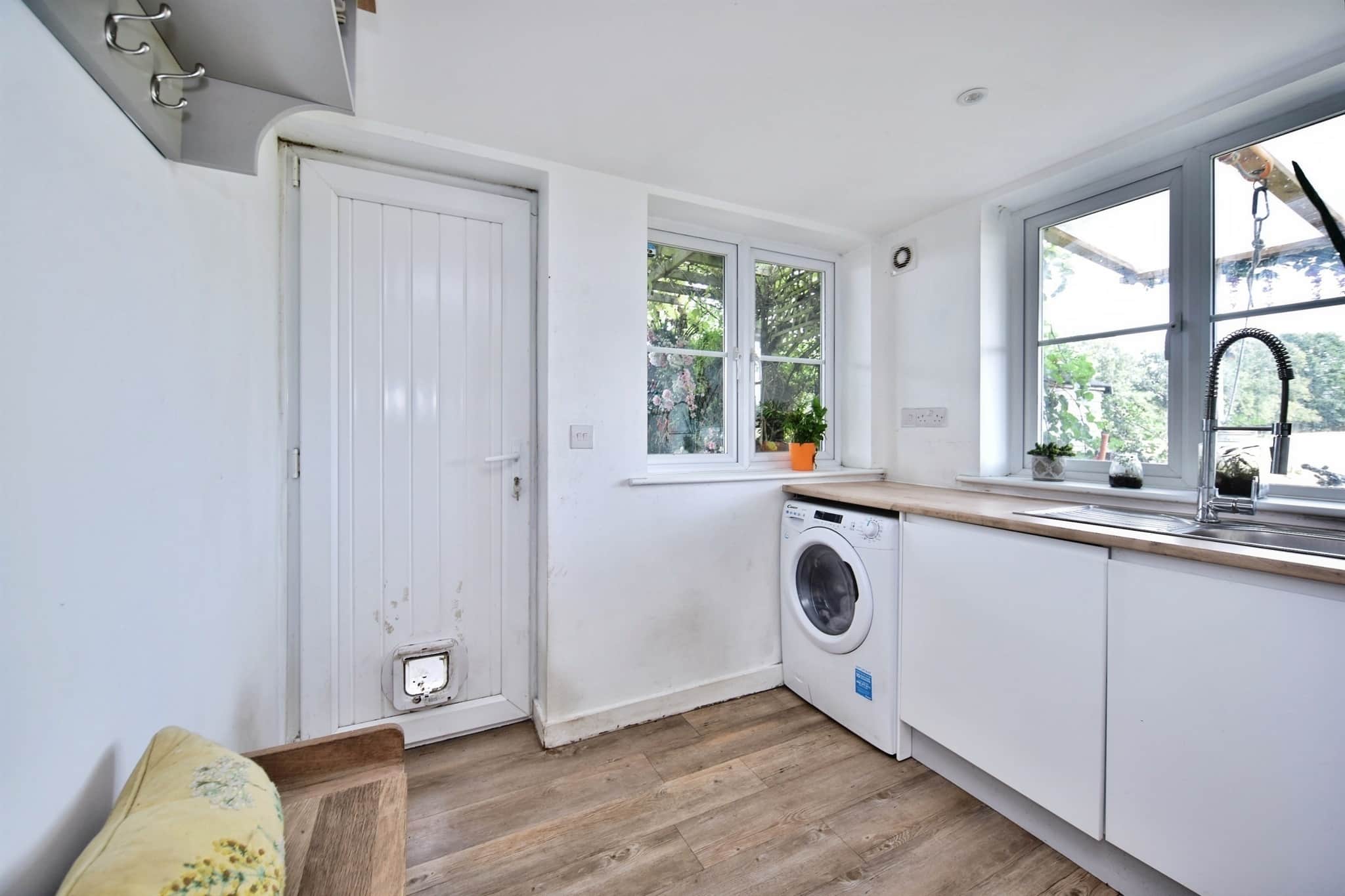 Property at Horlands Cottages, Marden, Tonbridge