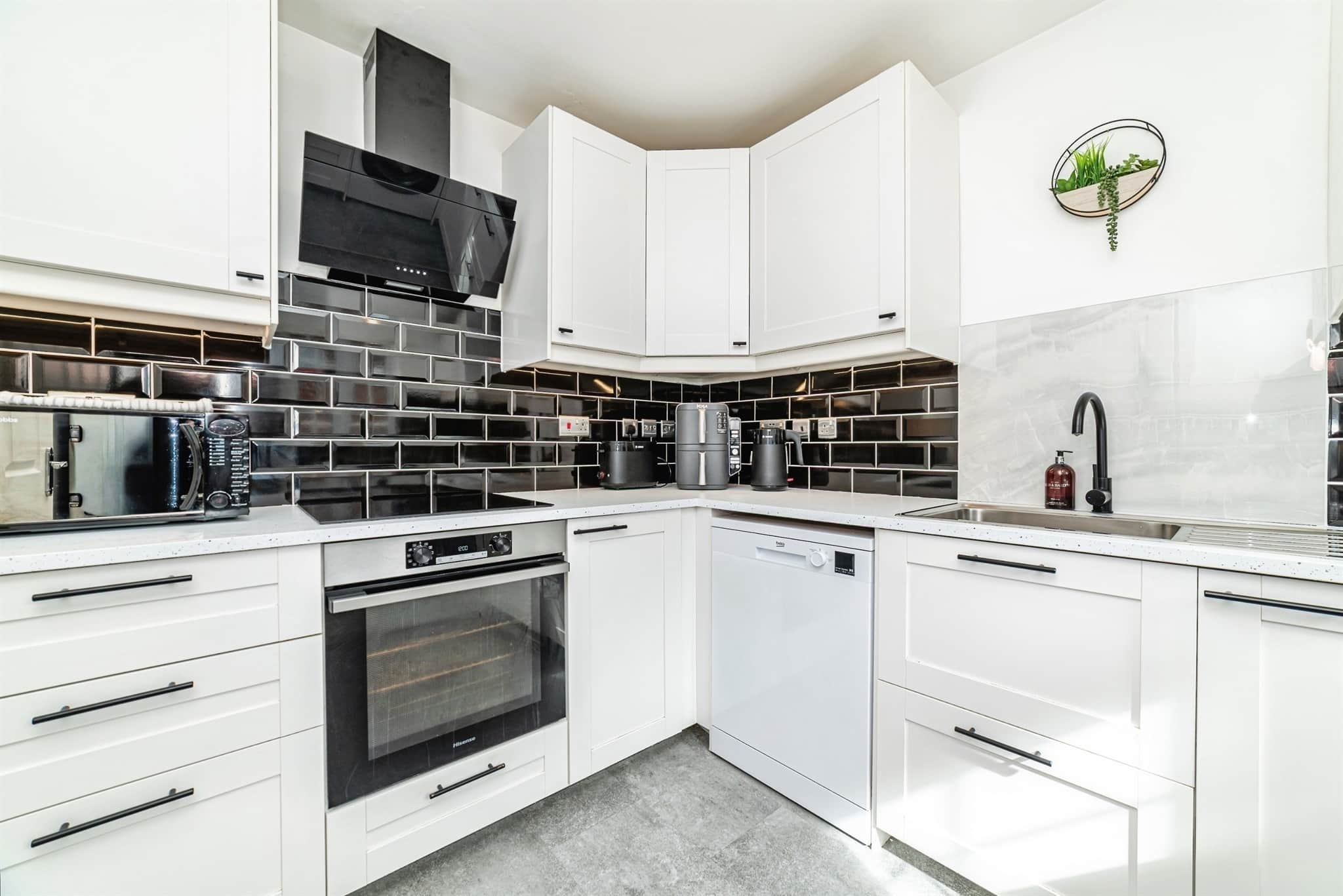 Property at Whitgift Close, Beggarwood, Basingstoke