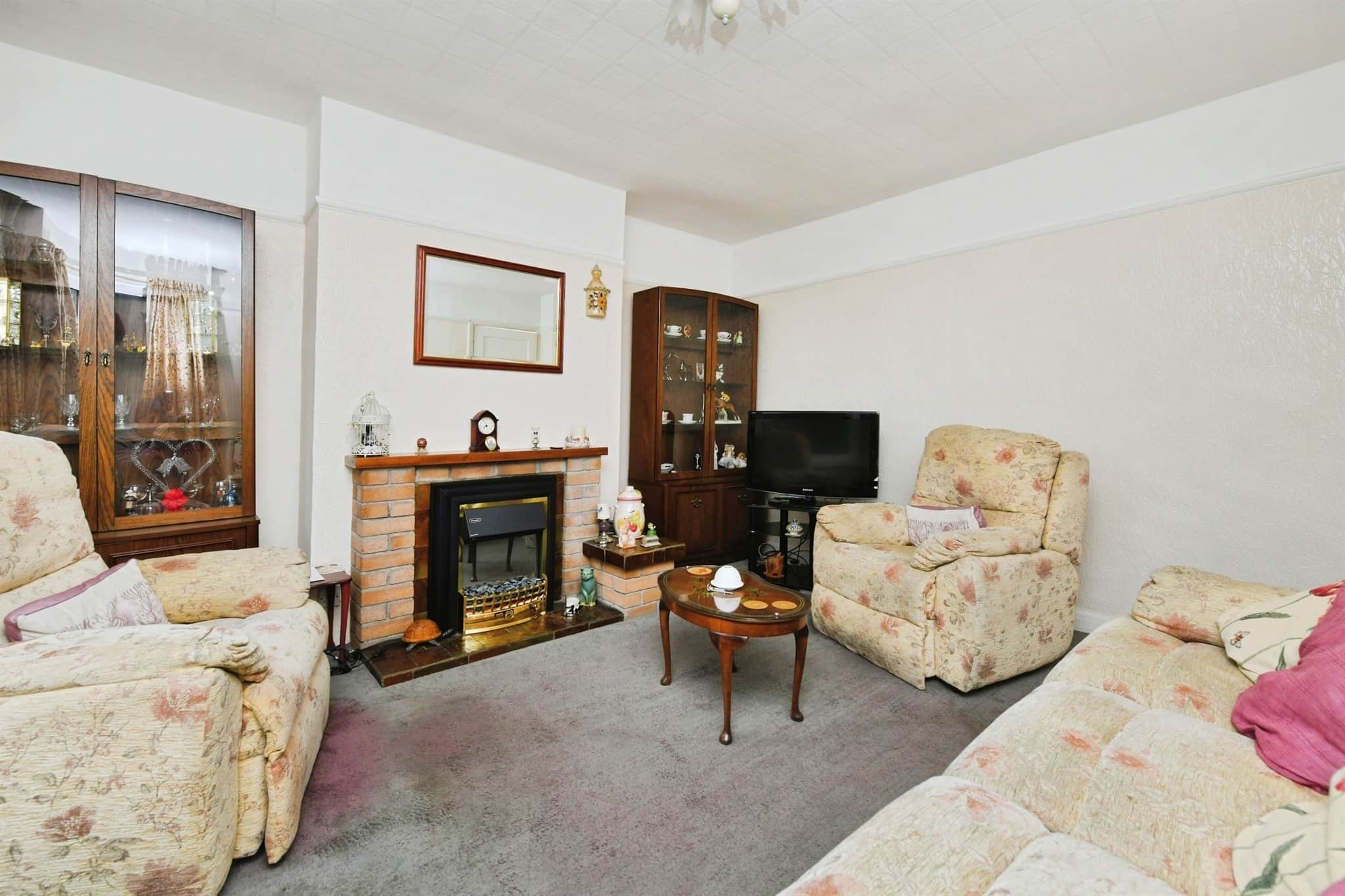Property at Kneele Gardens, Plymouth