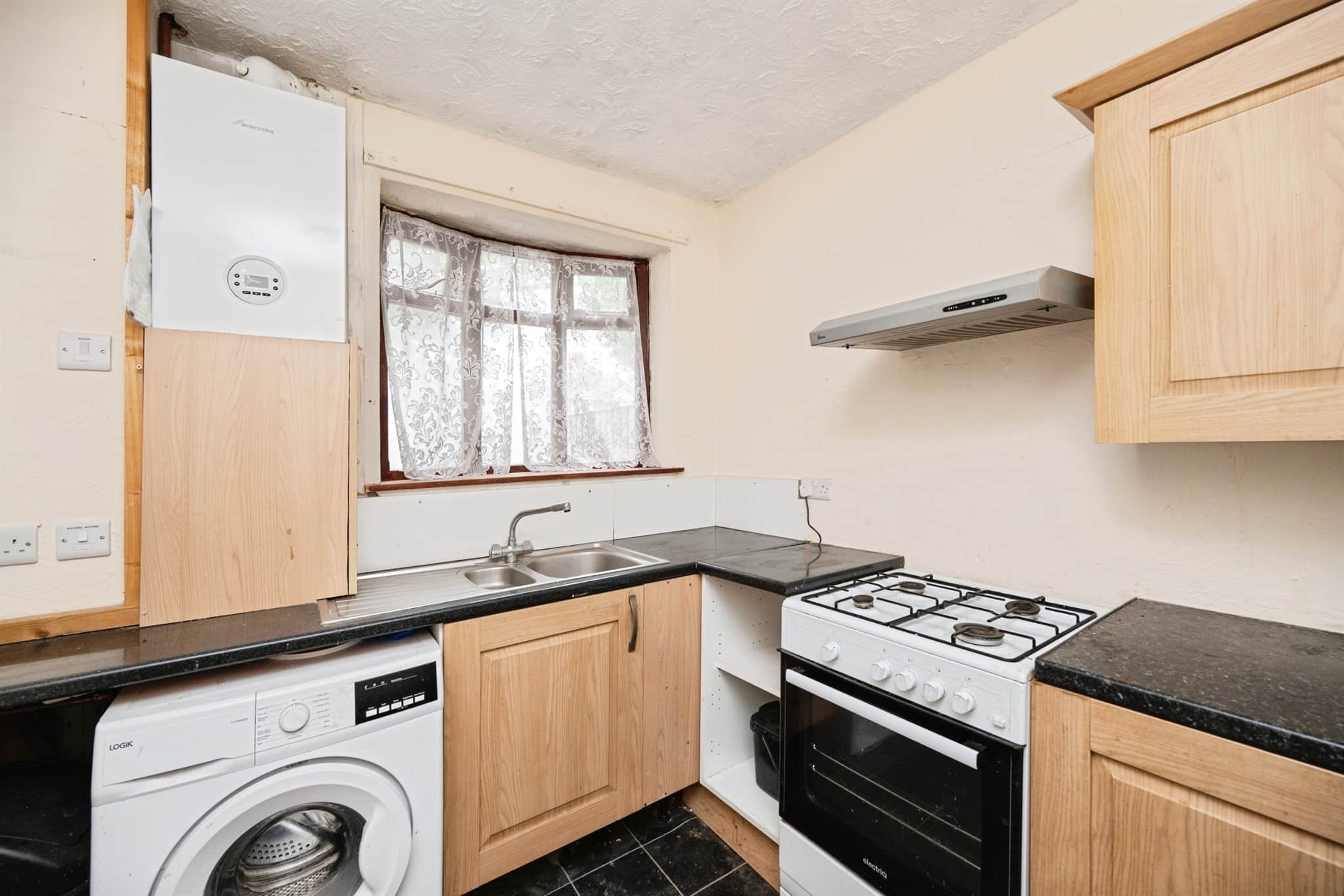 Property at Stourbridge Road, Dudley