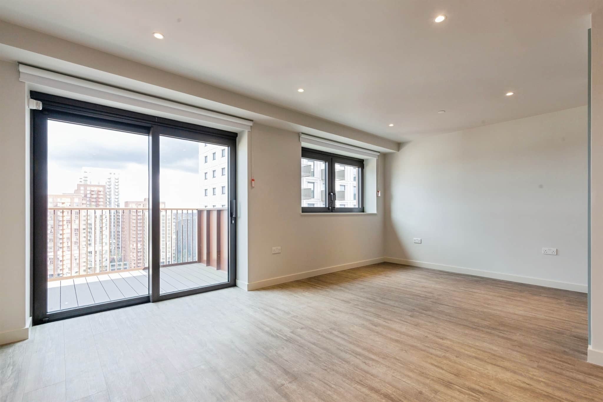 Property at 17 Rutherford Way, Wembley Park, Ha9, Wembley