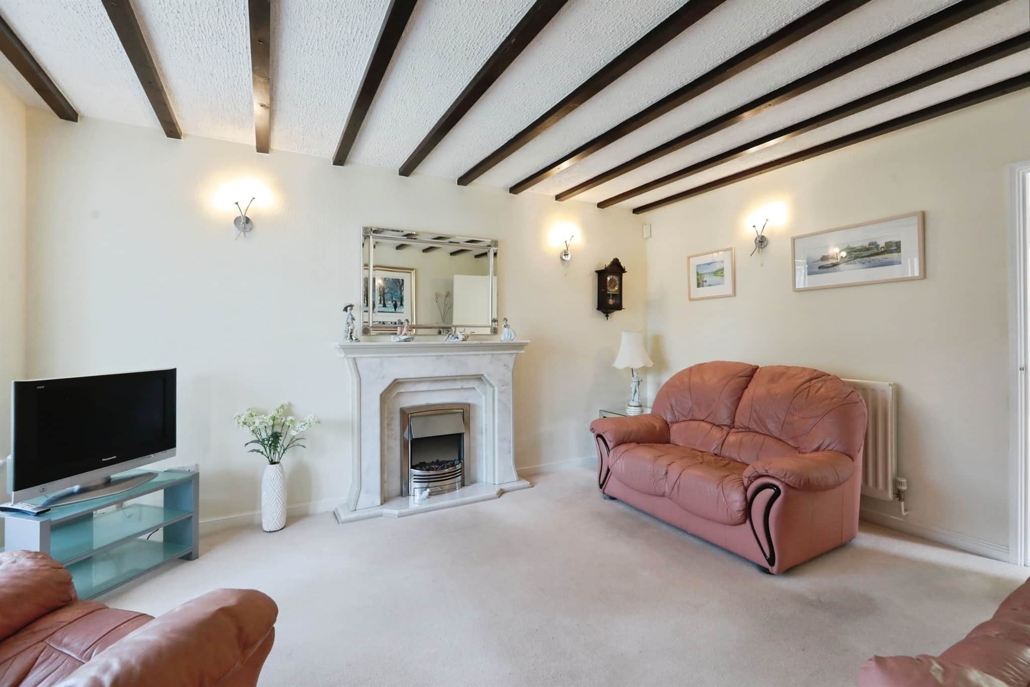 Property at Home Furlong, Wellesbourne, Warwick