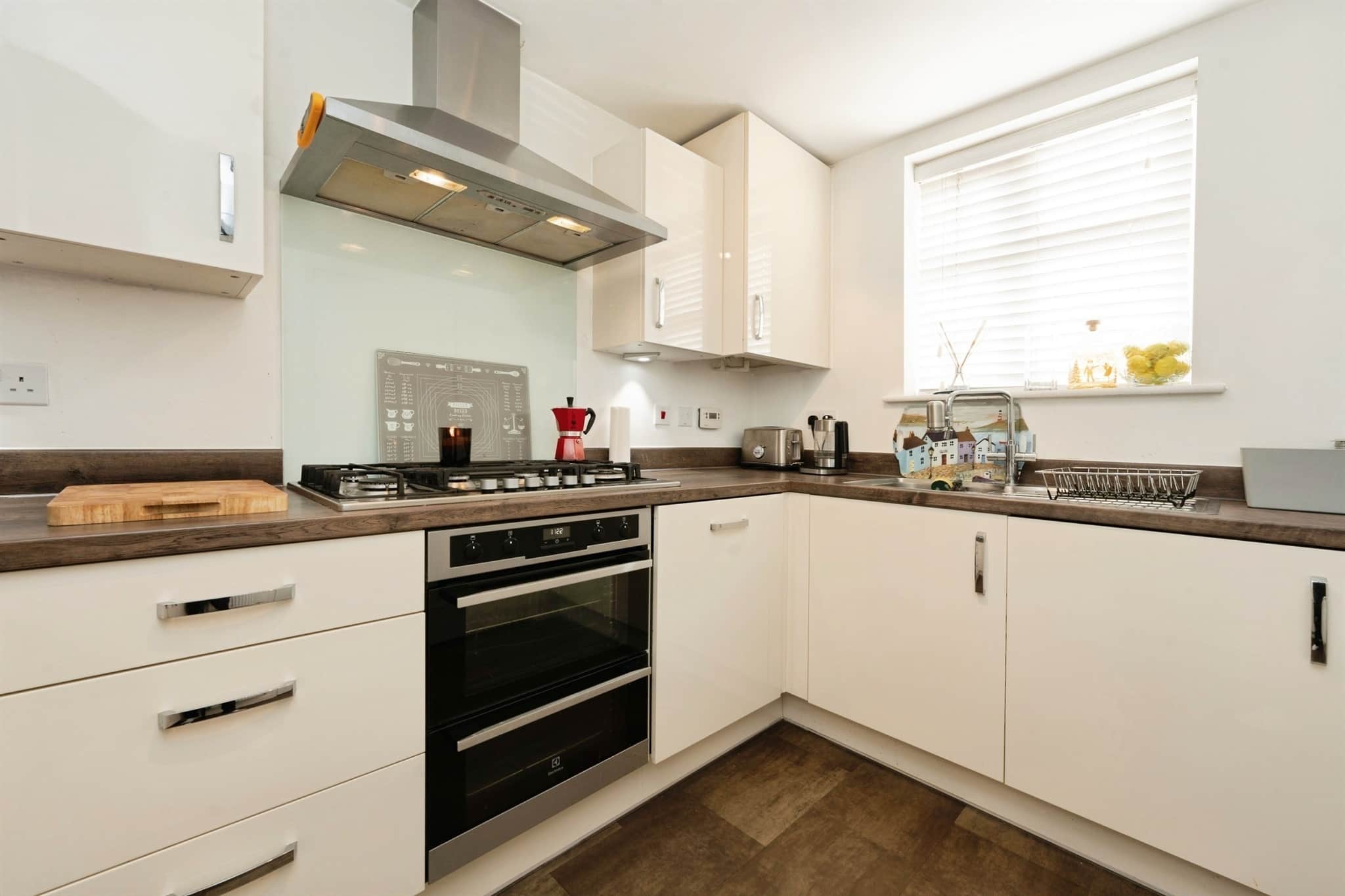 Property at Rossway Drive, Bushey