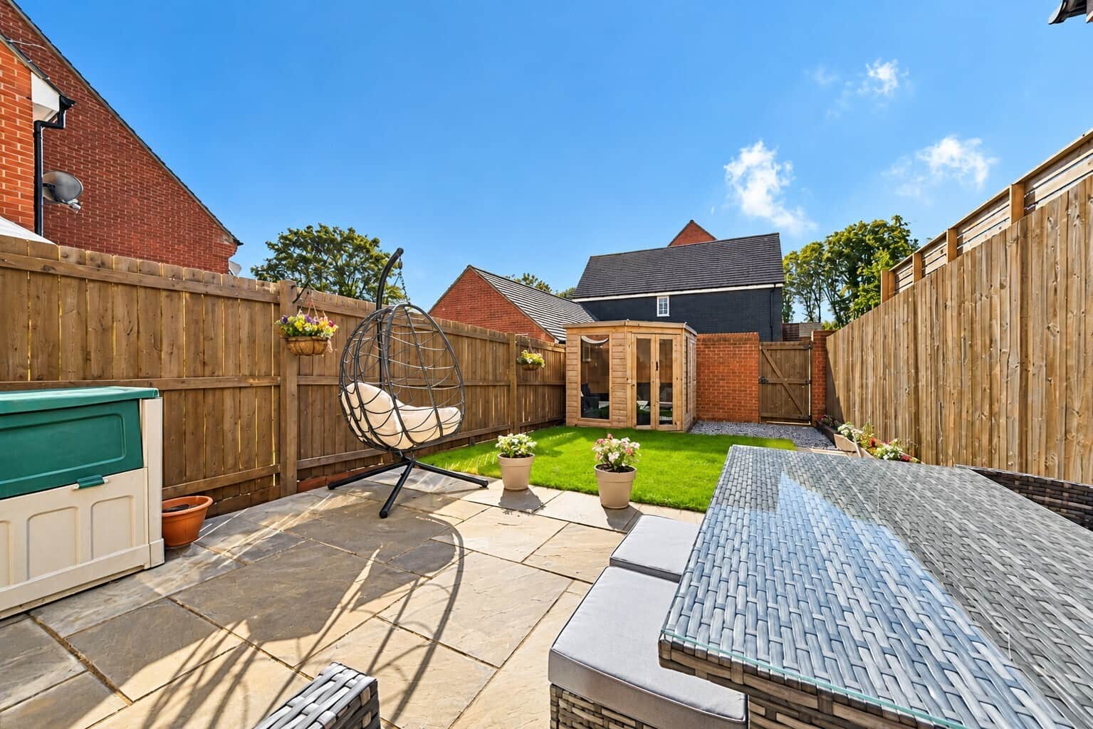 Property at Pembridge Gardens, Bragbury End, STEVENAGE