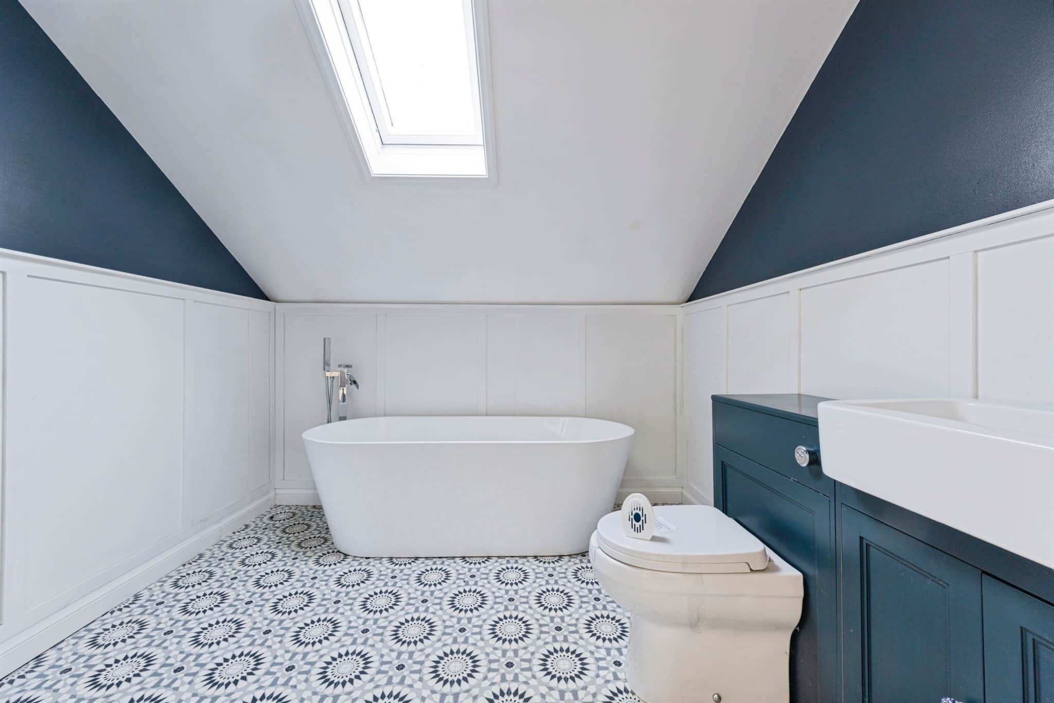 Property at Grubbins Lane, Speen, Princes Risborough