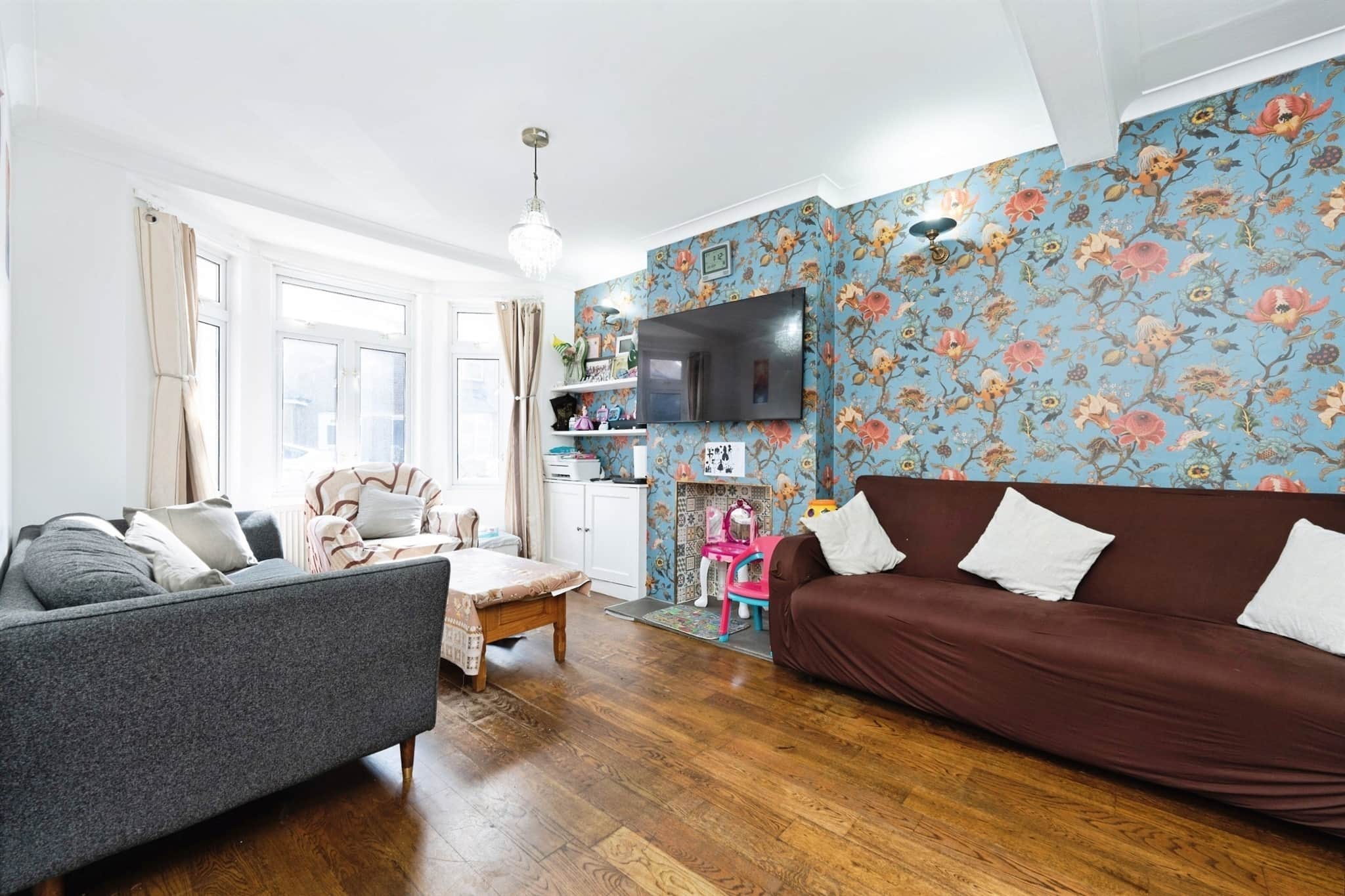 Property at Benskin Road, Watford