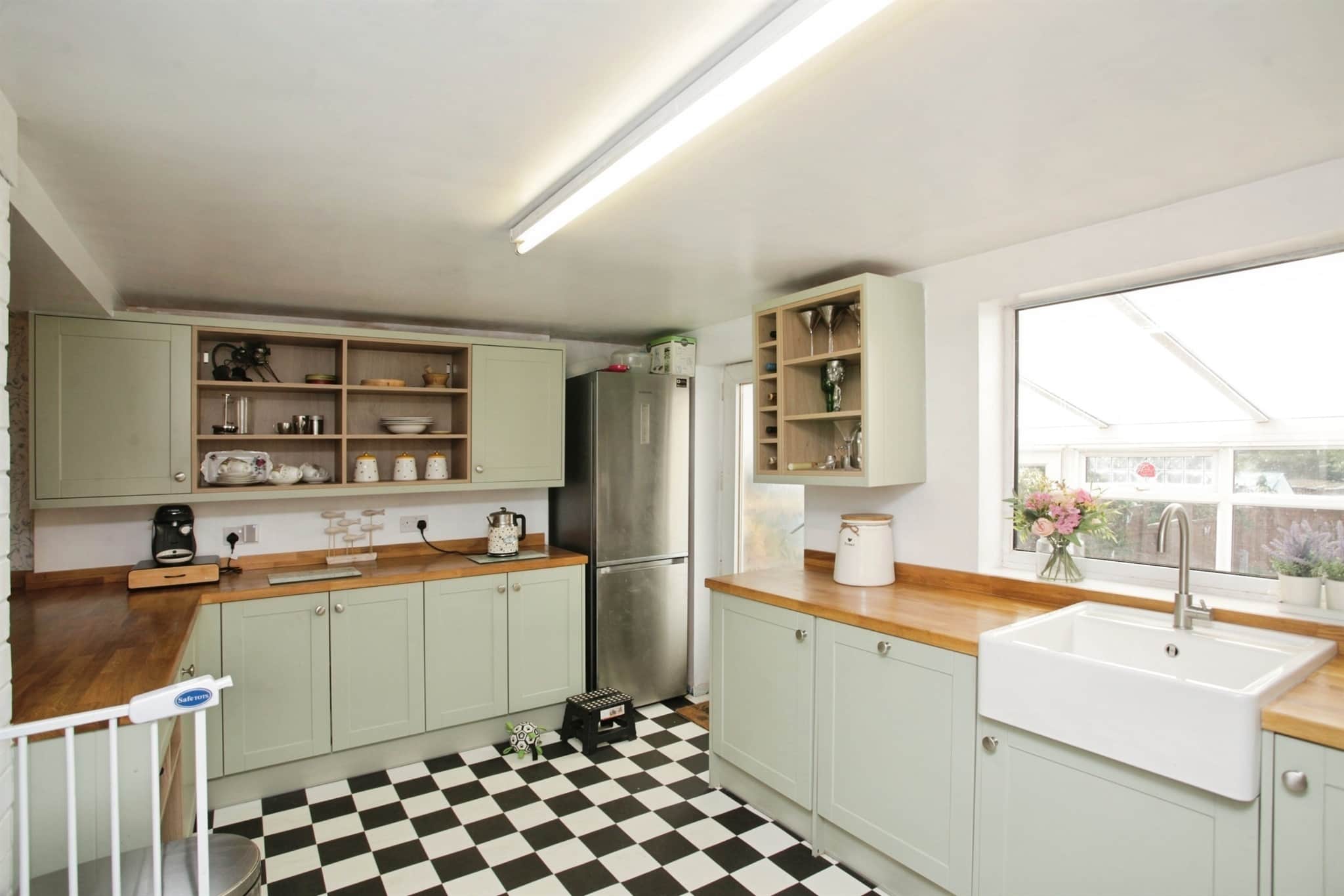 Property at Fenwick Drive, RUGBY
