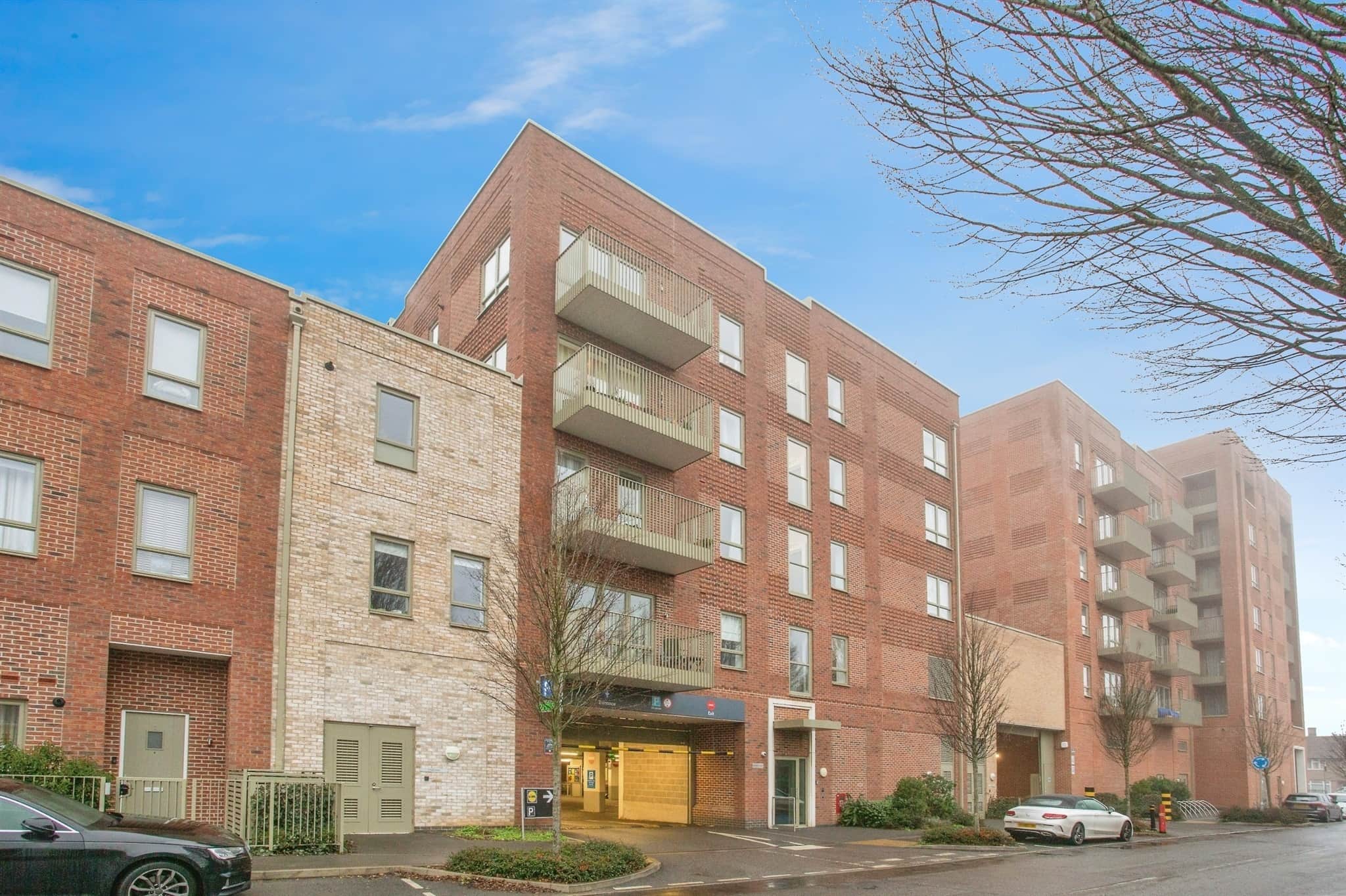 Property at Oxhey Drive, Watford