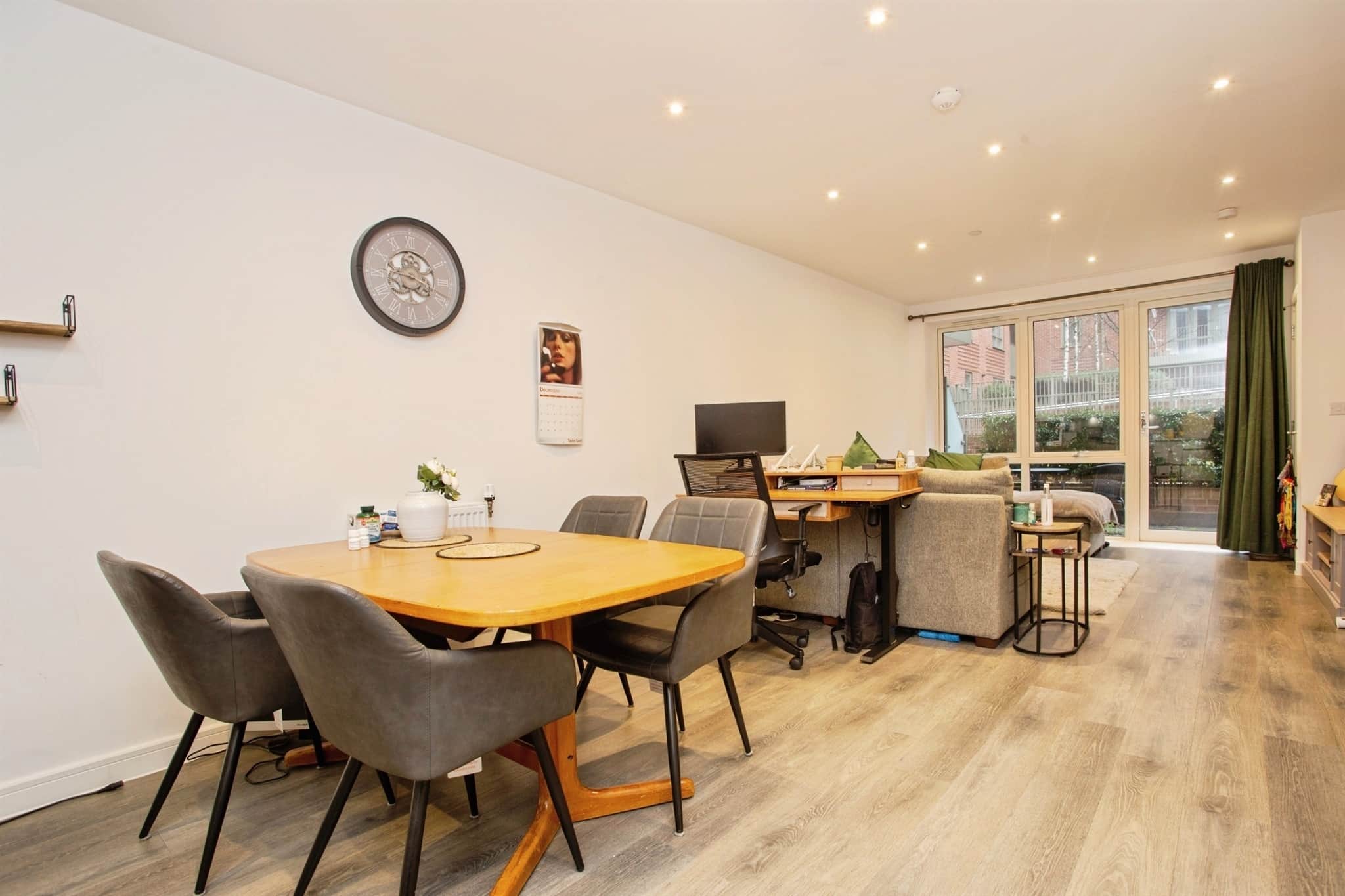 Property at Oxhey Drive, Watford