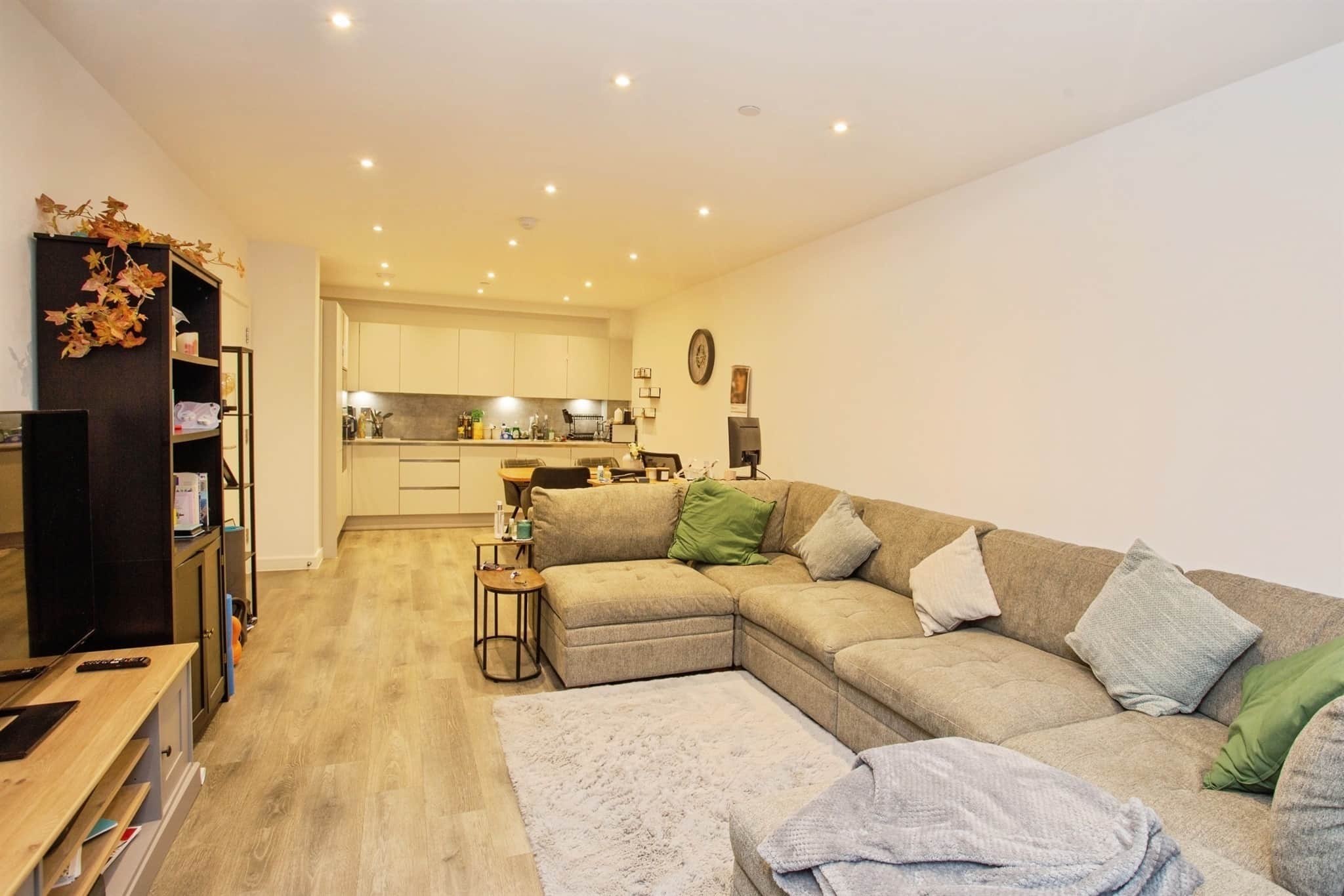 Property at Oxhey Drive, Watford