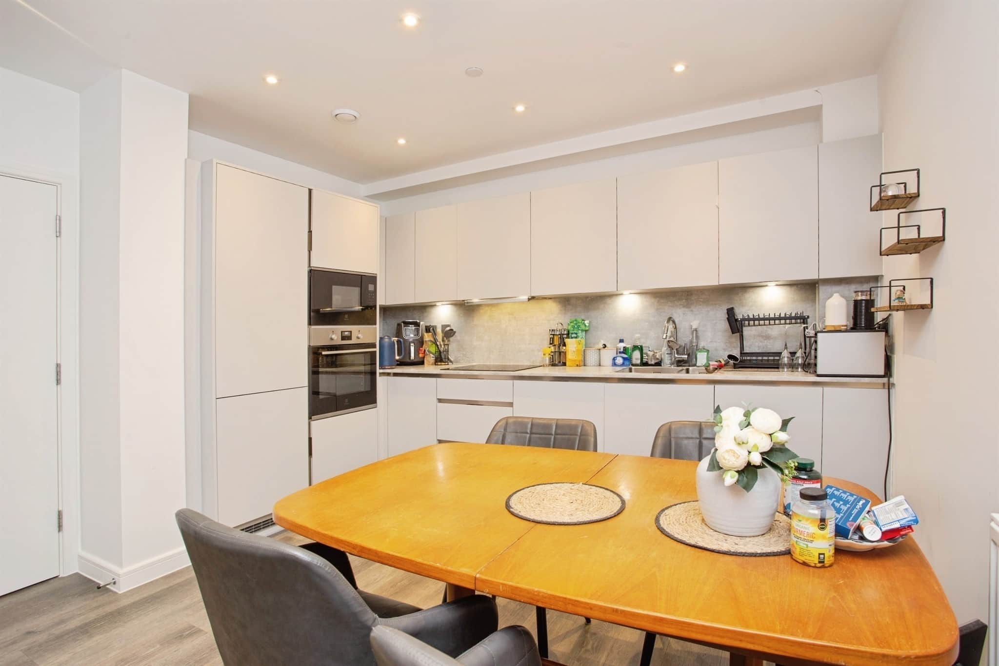 Property at Oxhey Drive, Watford