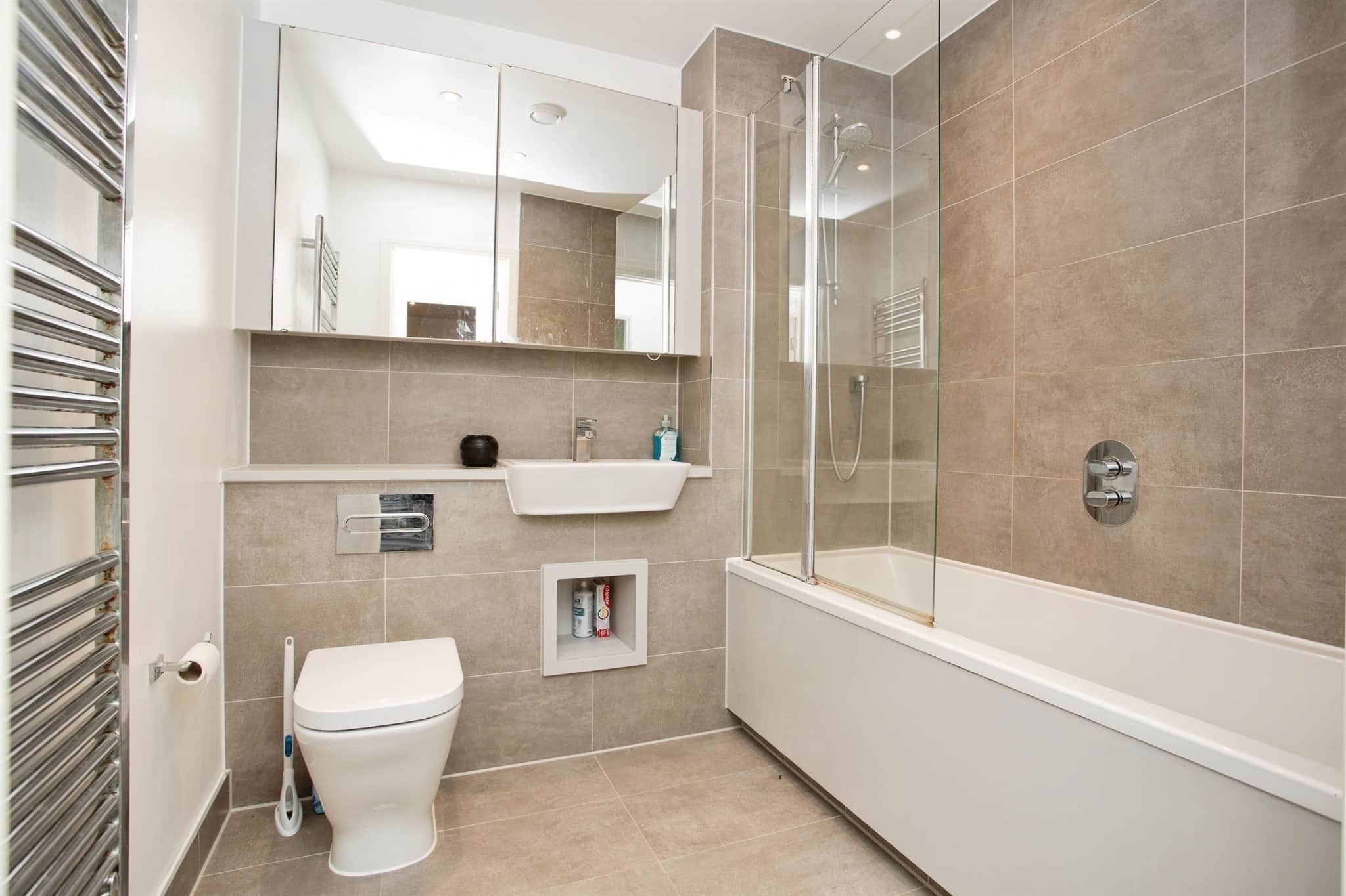 Property at Oxhey Drive, Watford
