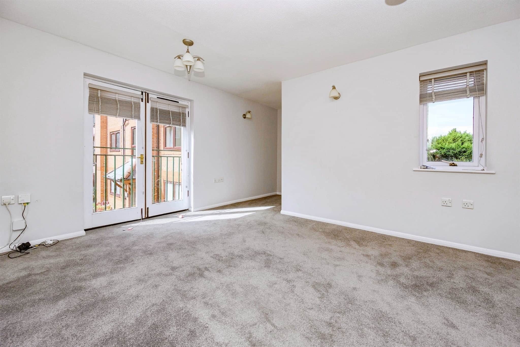 Property at Saddlers Walk, Kings Langley