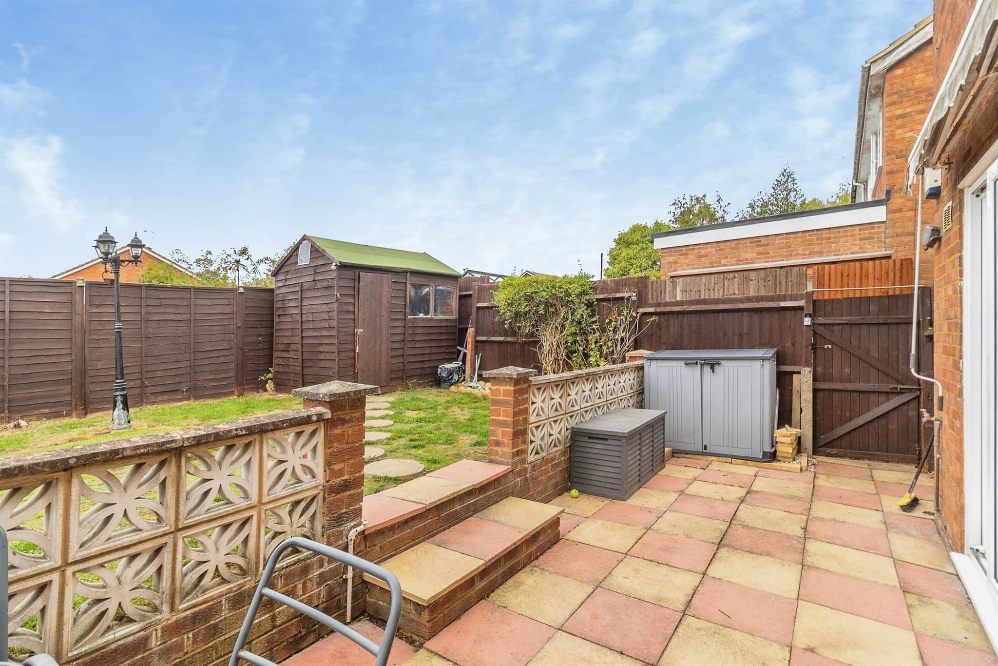 Property at Kinross Crescent, Luton