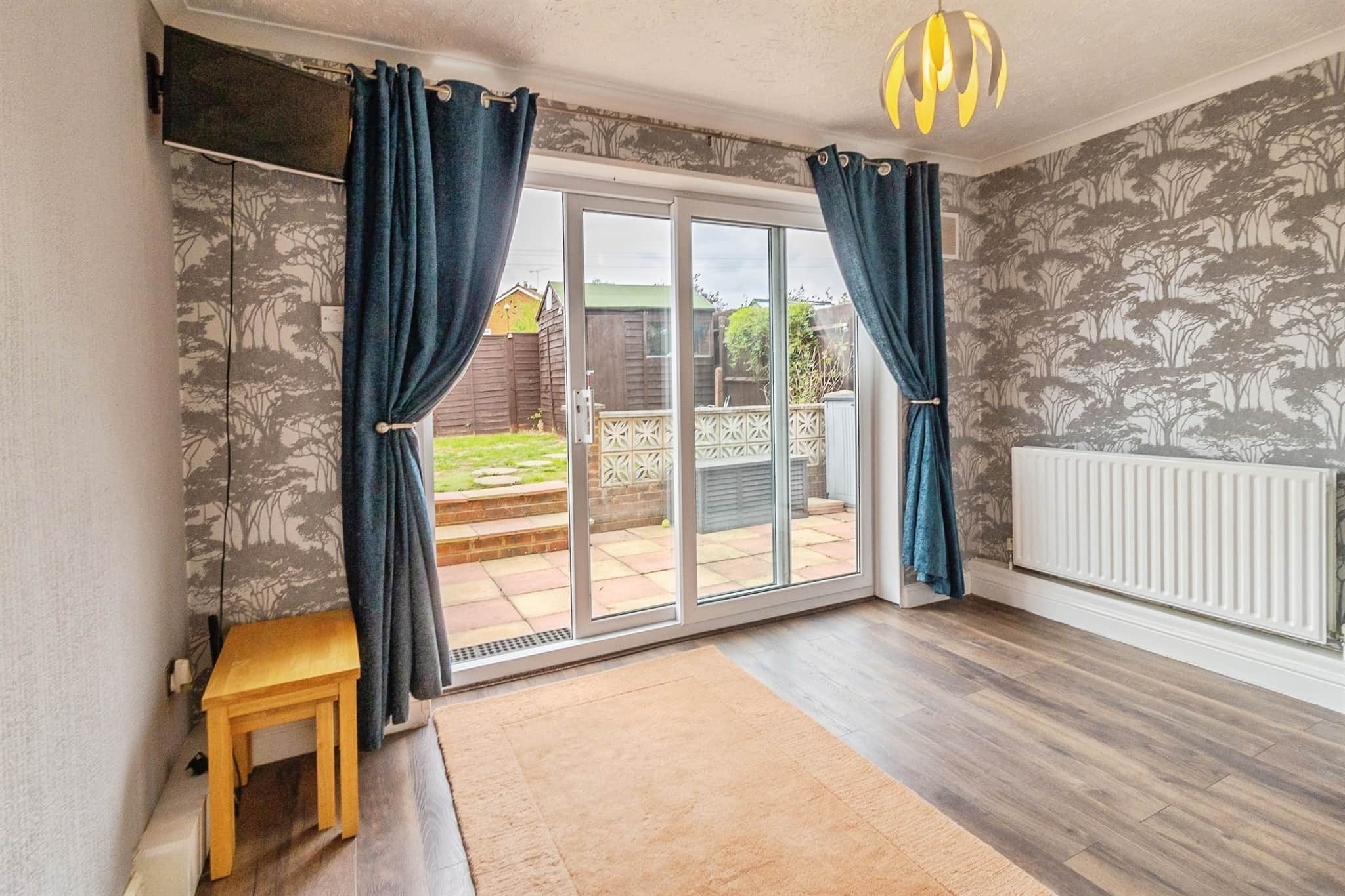 Property at Kinross Crescent, Luton