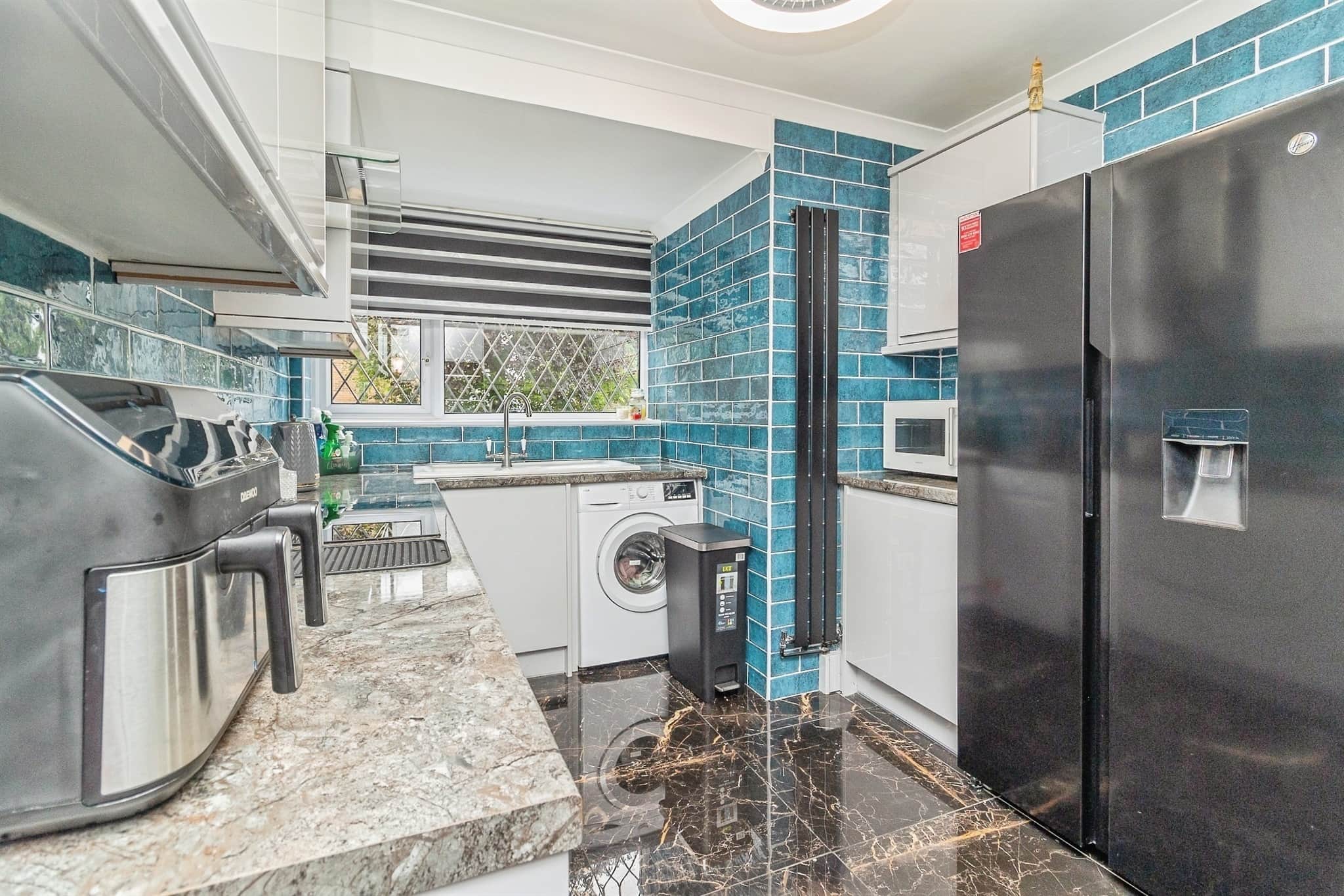 Property at Kinross Crescent, Luton
