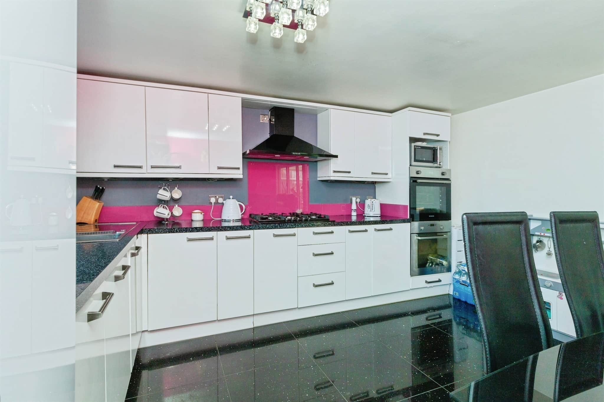 Property at Pinewood Close, Leicester