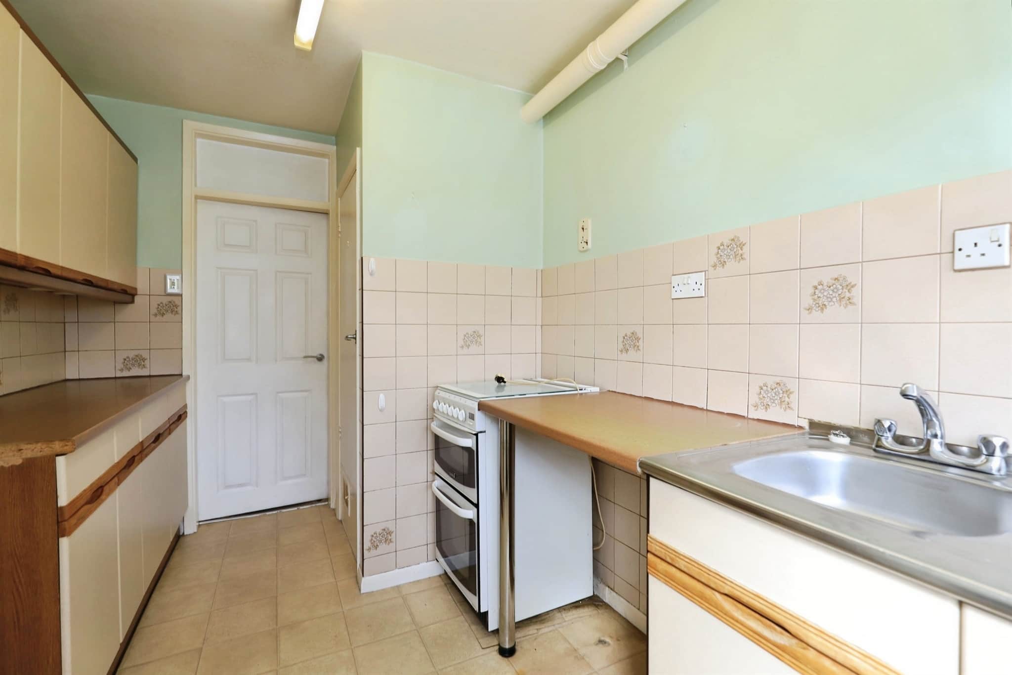 Property at Chequerfield Drive, Pennfields, Wolverhampton