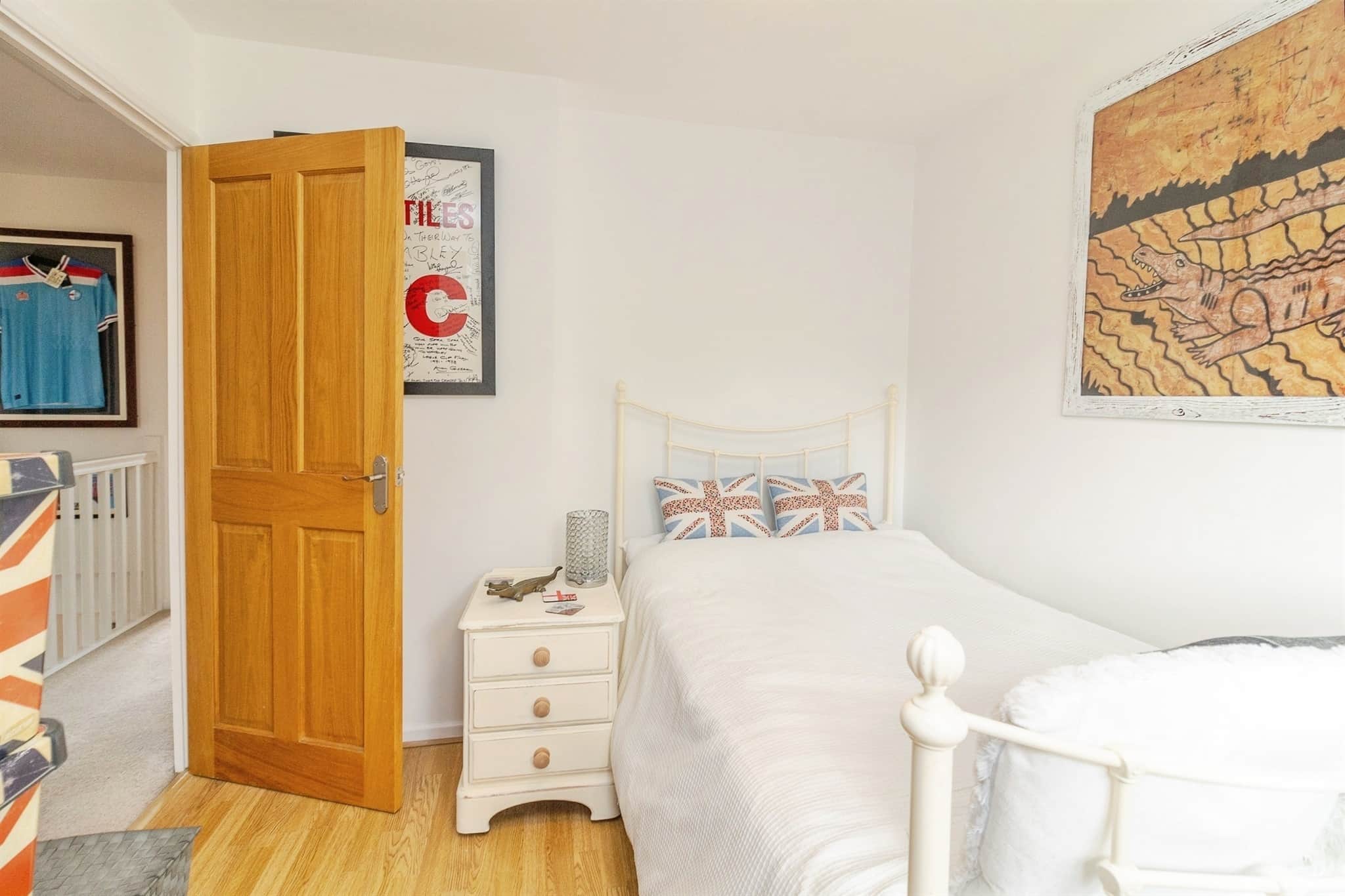 Property at Tatling Grove, Walnut Tree, Milton Keynes