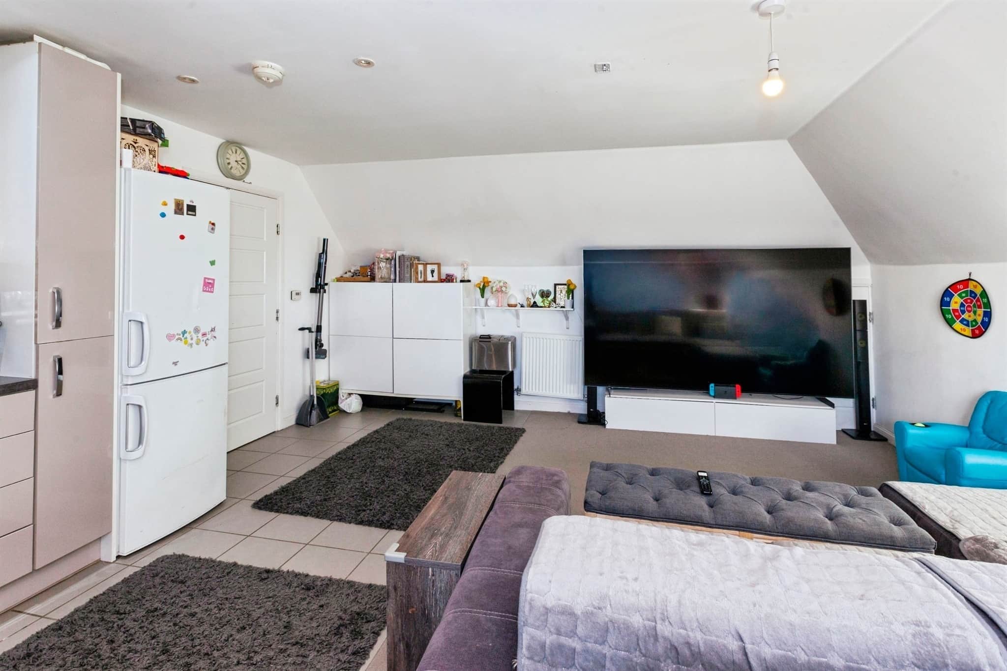 Property at Kenyon Way, Slough