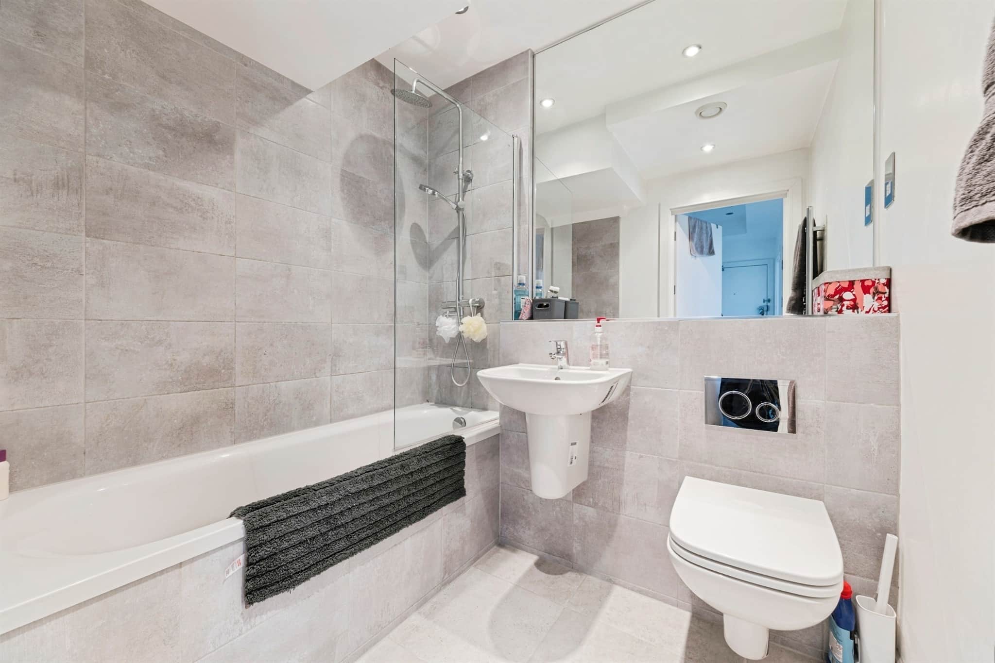 Property at West Wycombe Road, High Wycombe