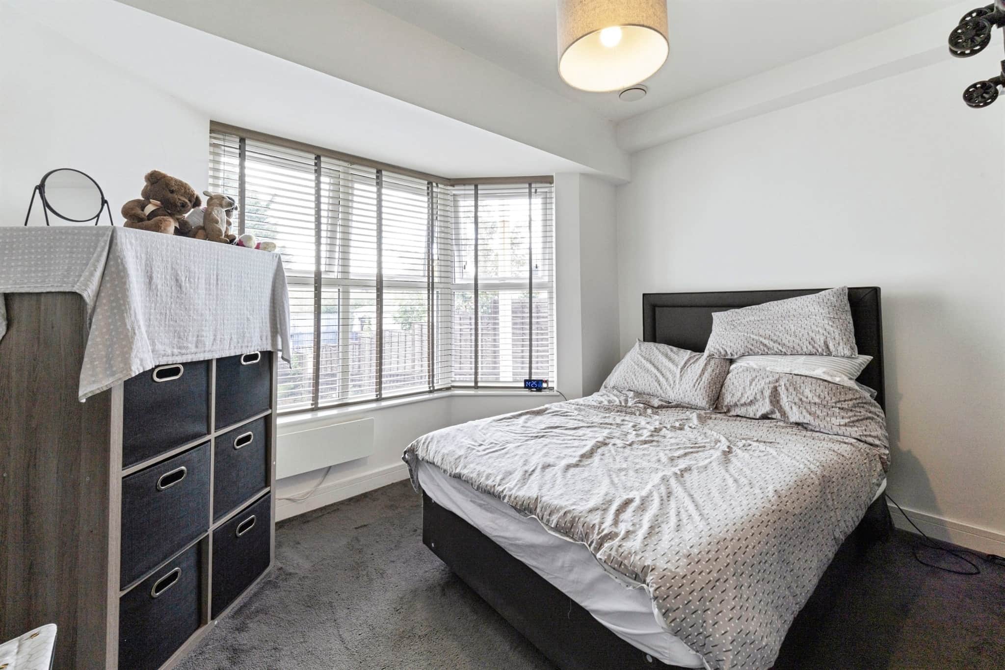 Property at West Wycombe Road, High Wycombe