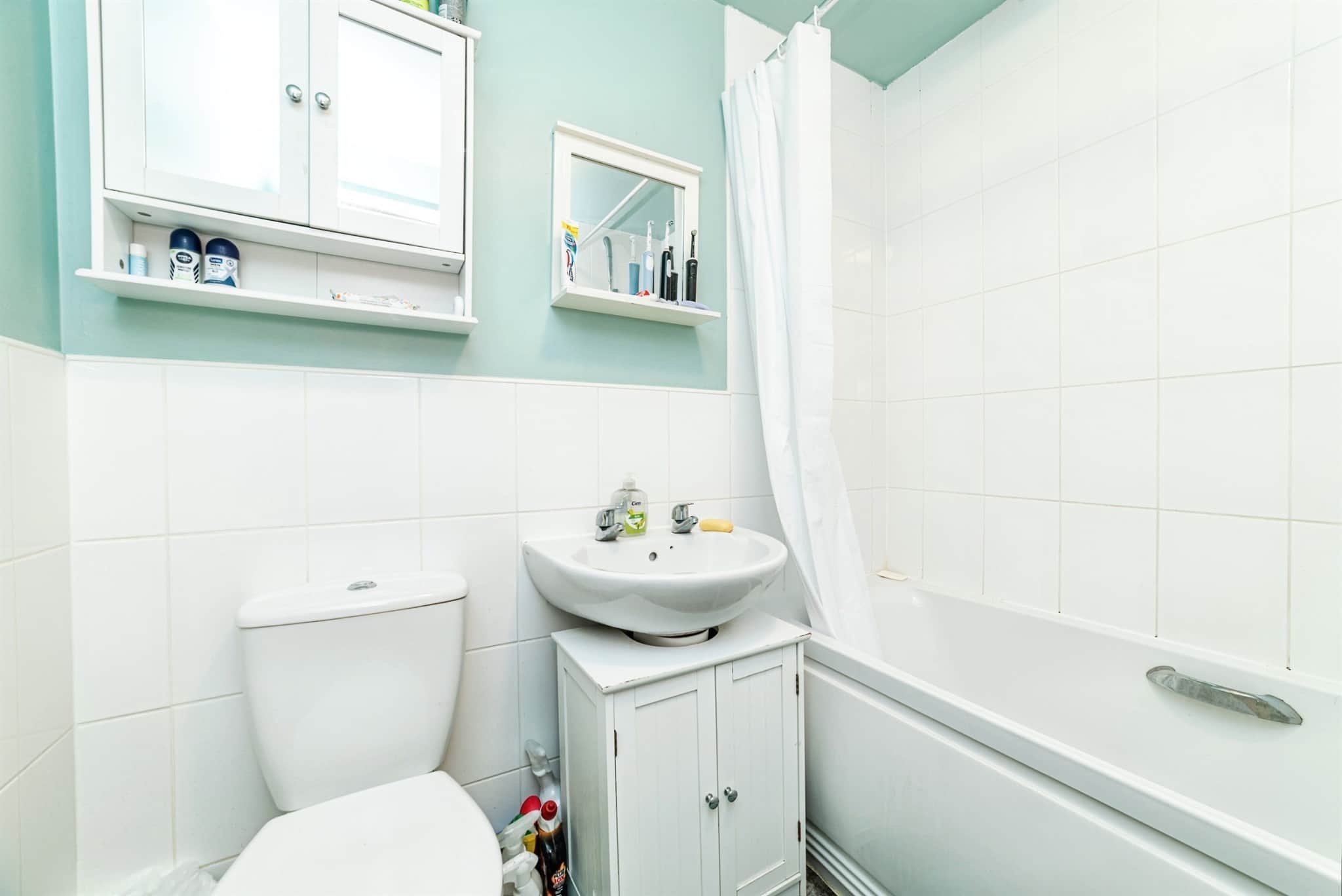 Property at Sinclair Drive, Basingstoke