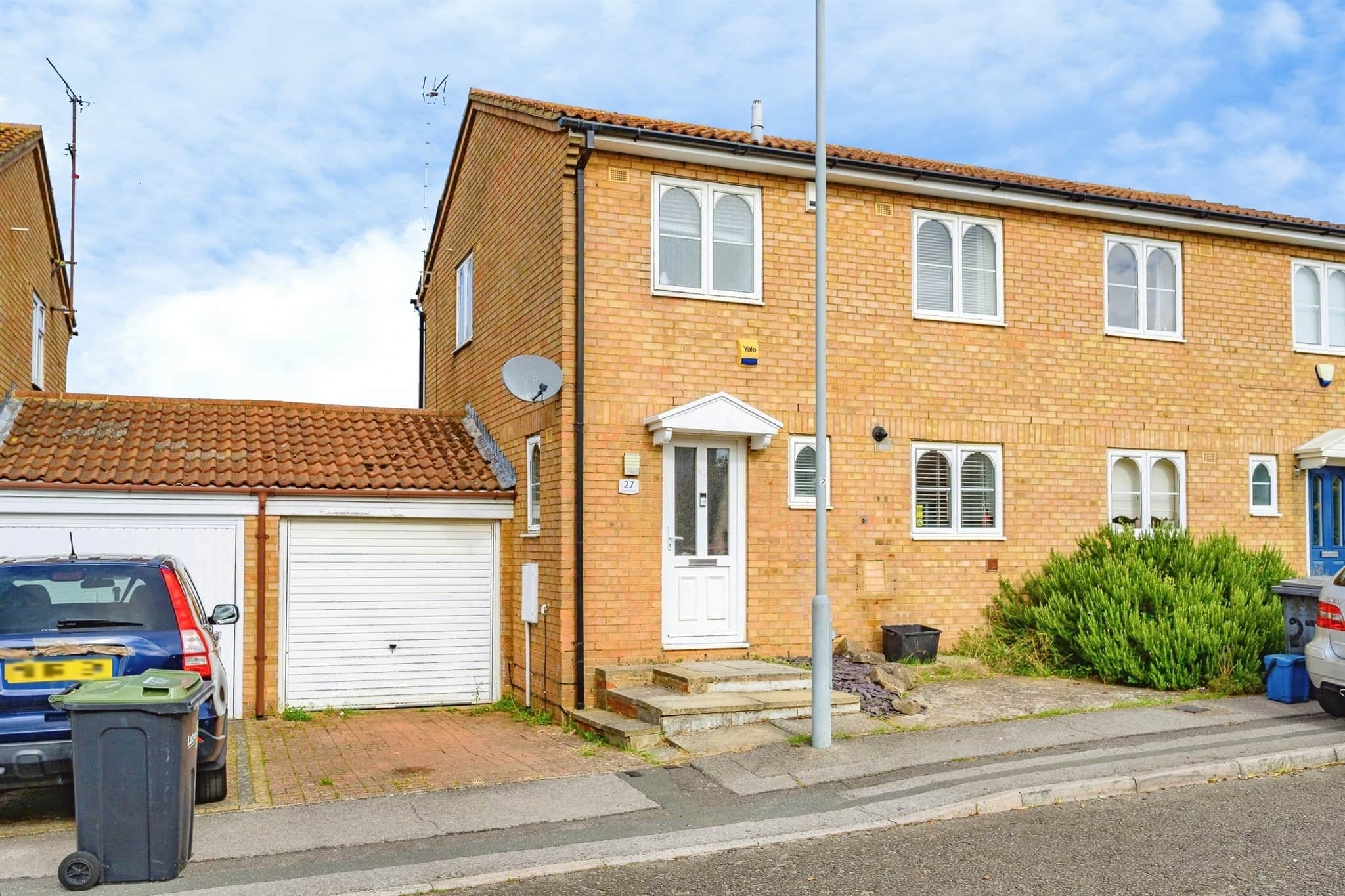 Property at Falstone Green, Luton