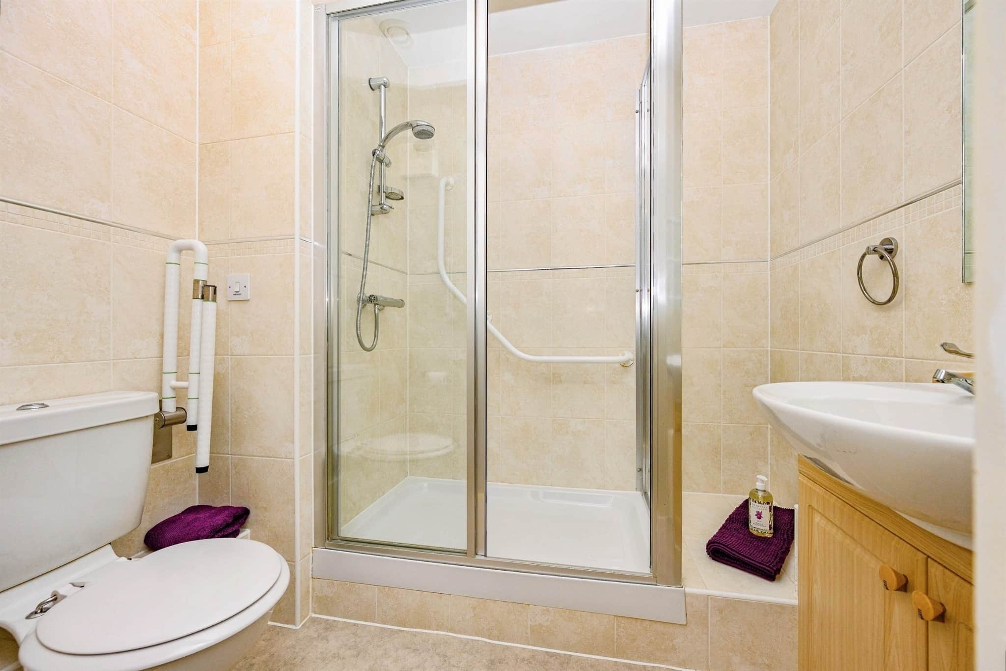 Property at Lucas Gardens, Luton