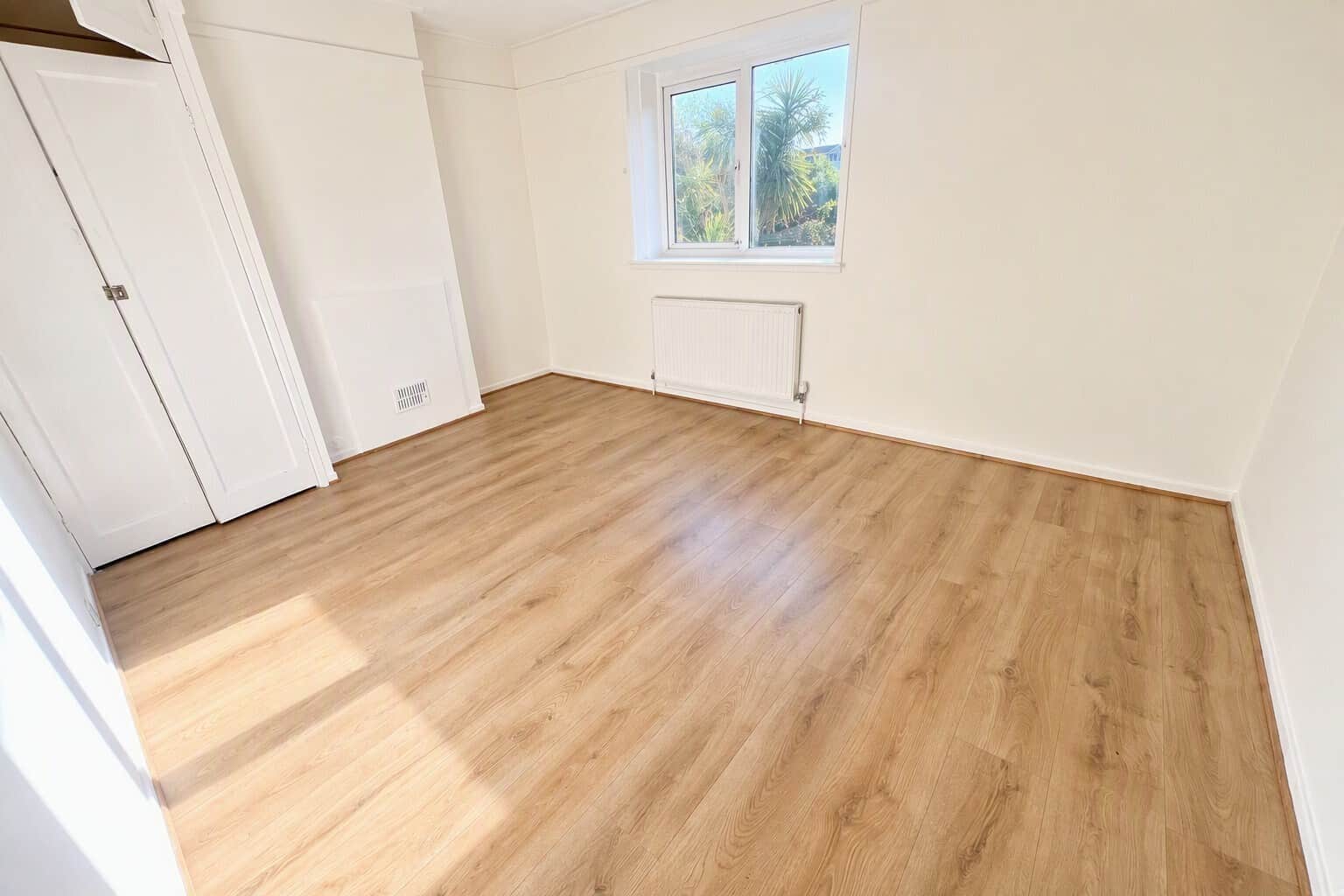 Property at Aldercombe Road, Bristol