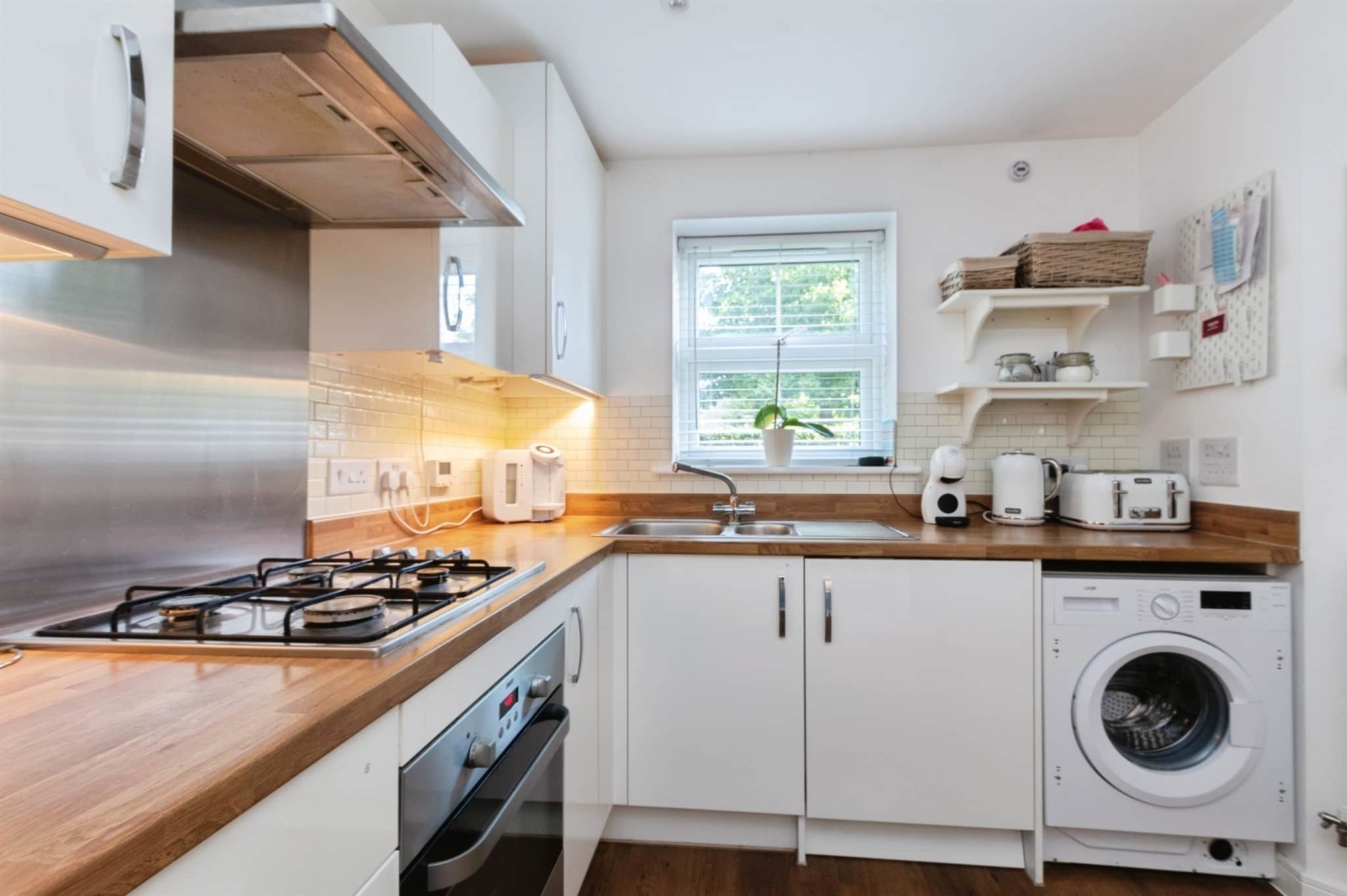 Property at Woodland Avenue, Ferndown