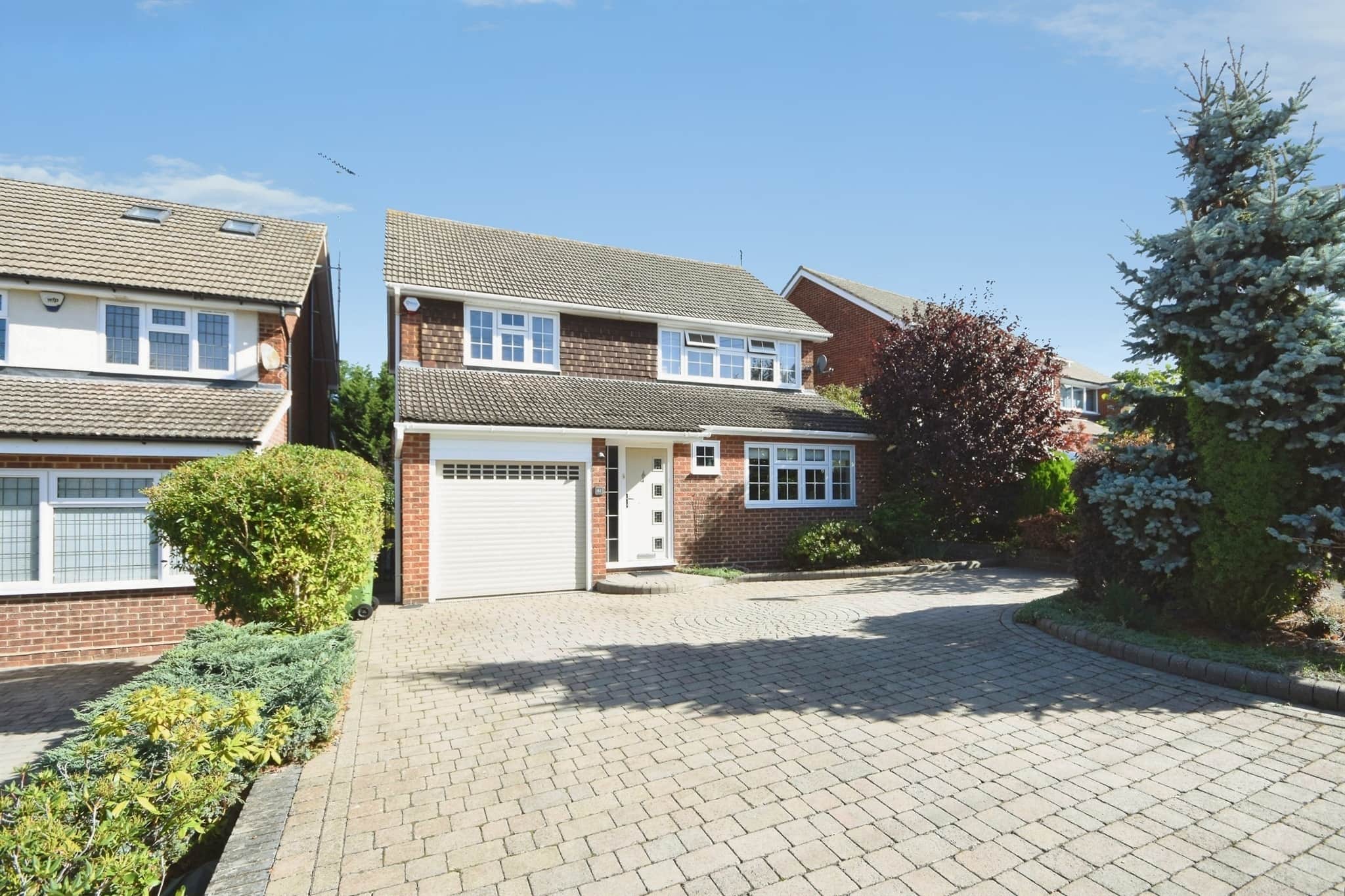Property at Chestnut Avenue, Billericay