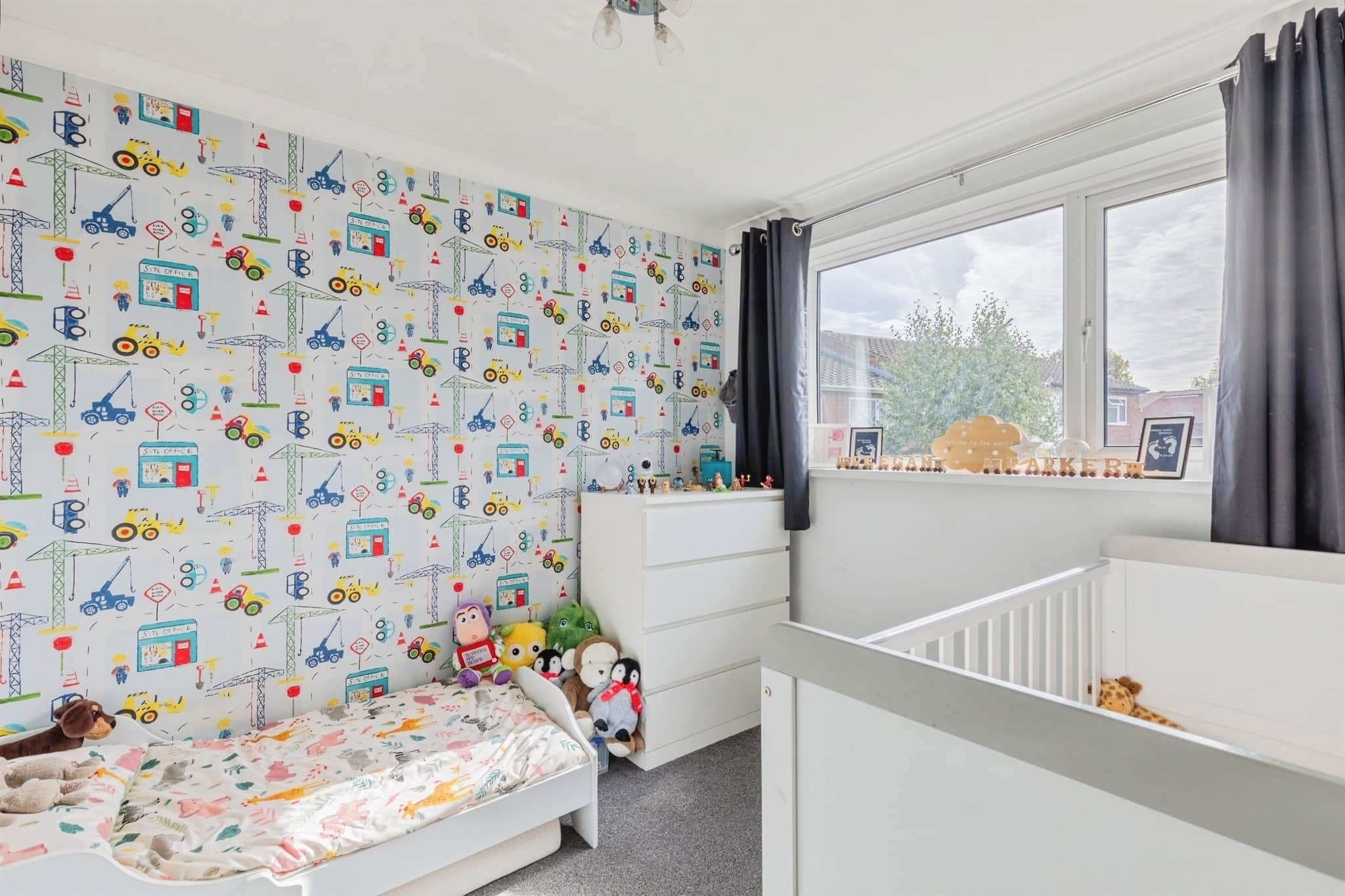 Property at Elliston Grove, Leamington Spa