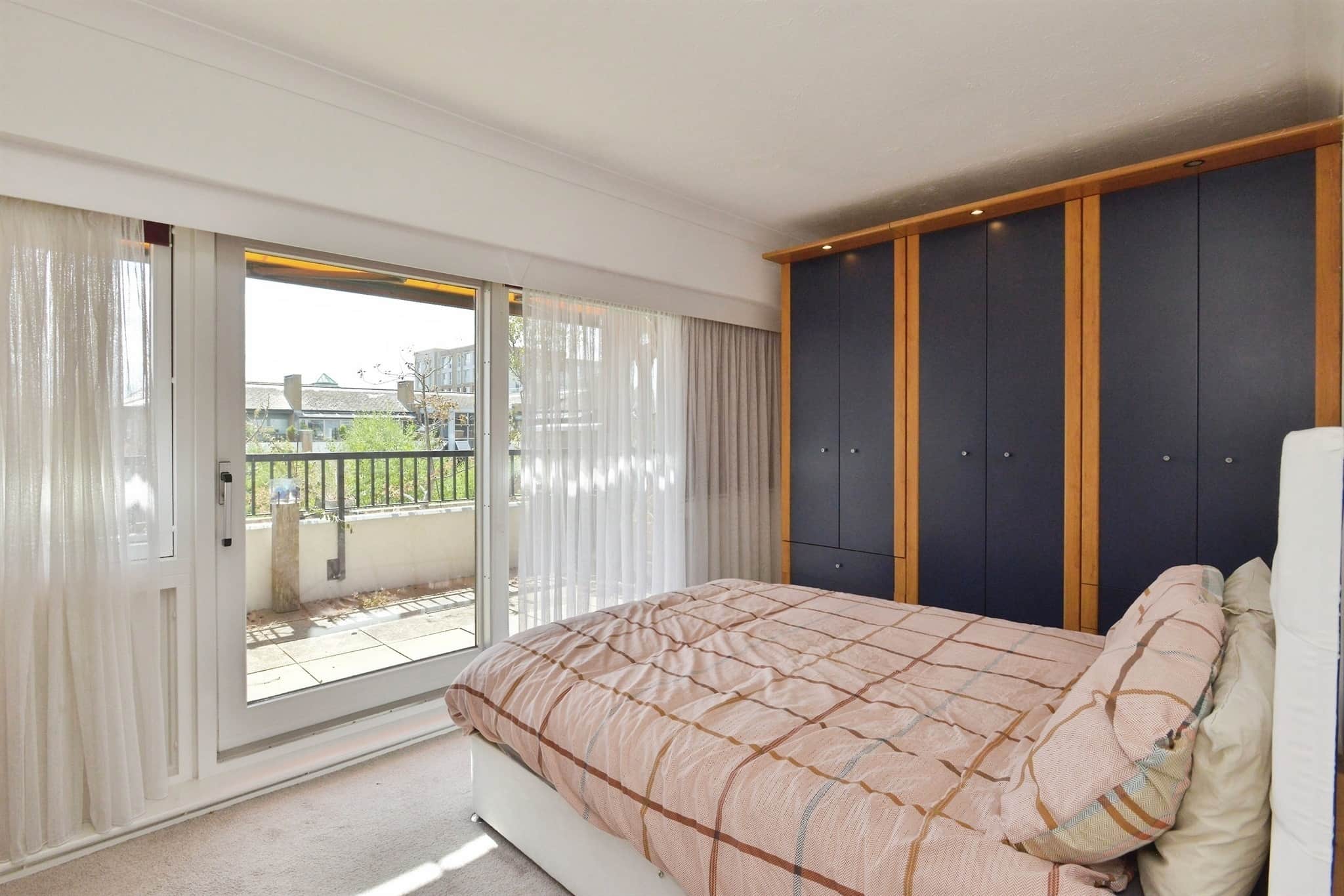Property at North Row, Milton Keynes