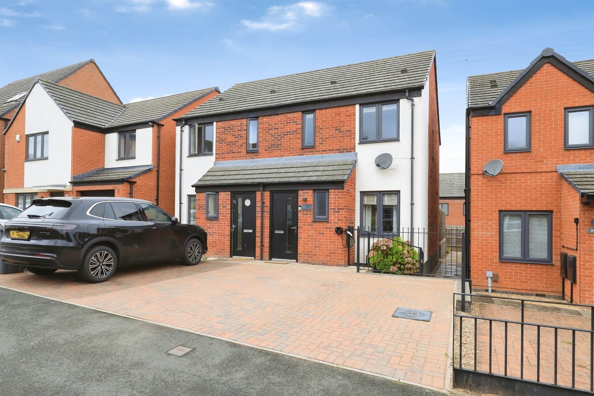Property at Columbia Crescent, Akron Gate, Wolverhampton