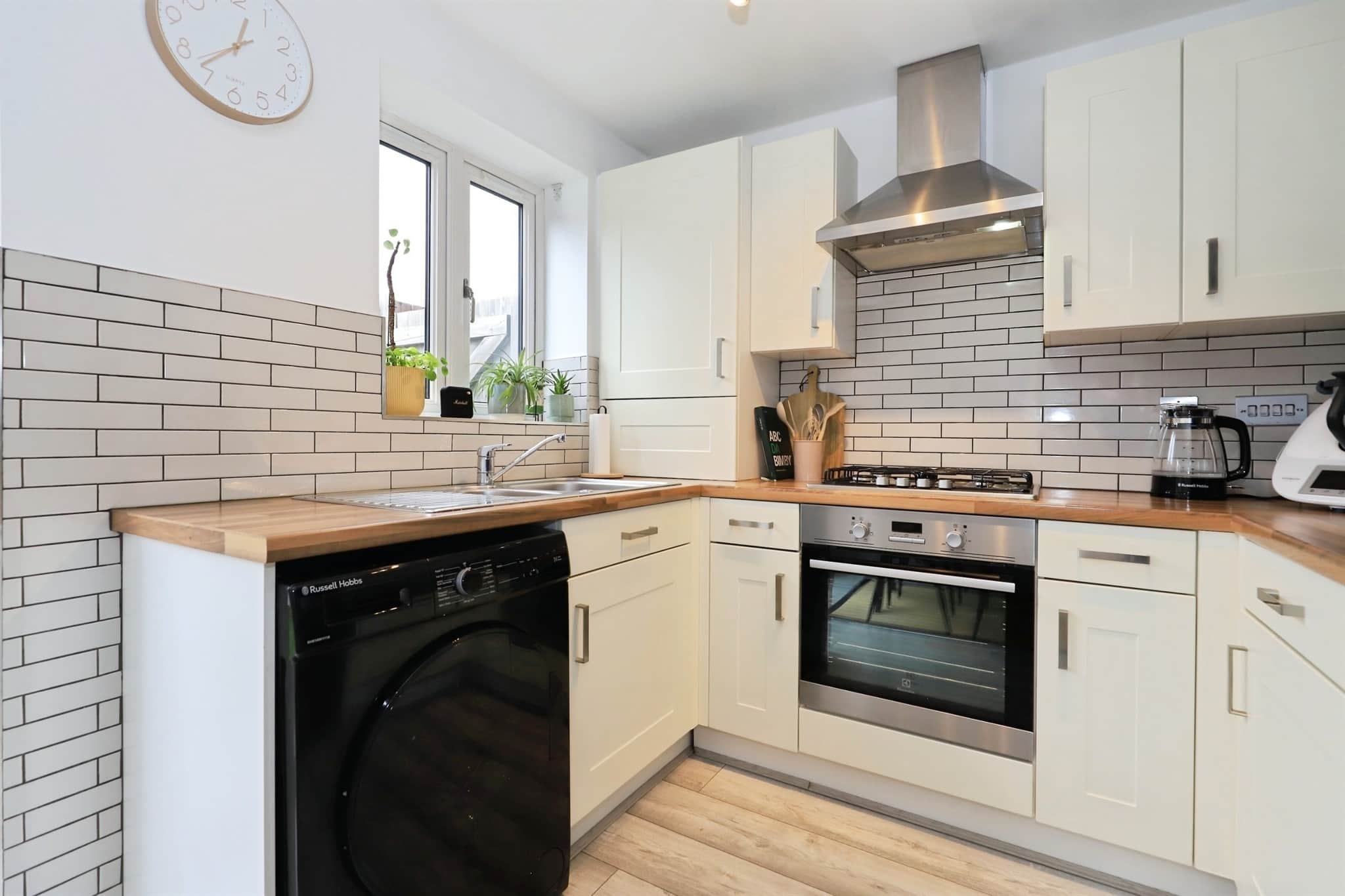 Property at Columbia Crescent, Akron Gate, Wolverhampton