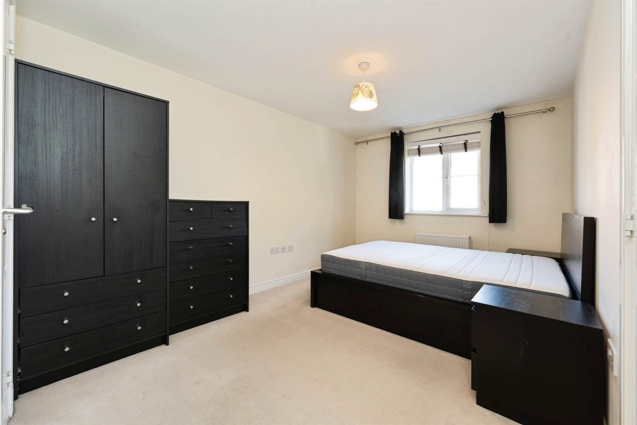 Property at Plantation Close, Bushey